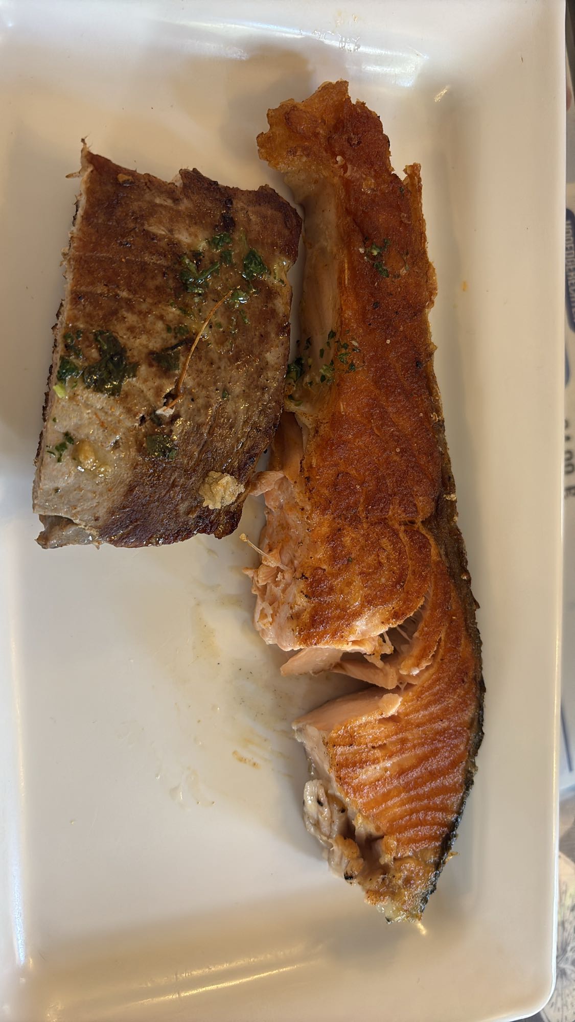 Zalm met gegrild vlees