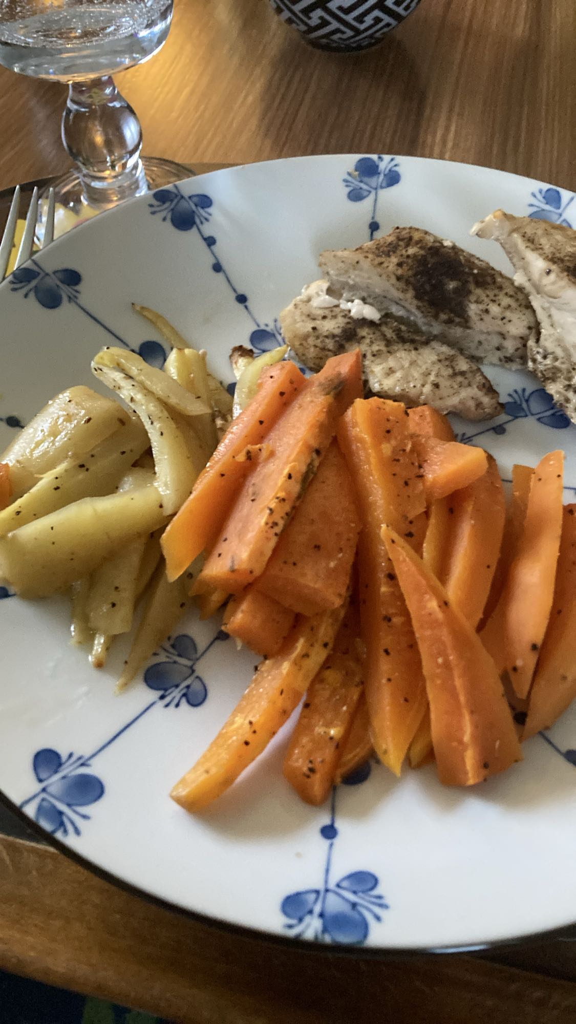 Kyckling med rotfrukter