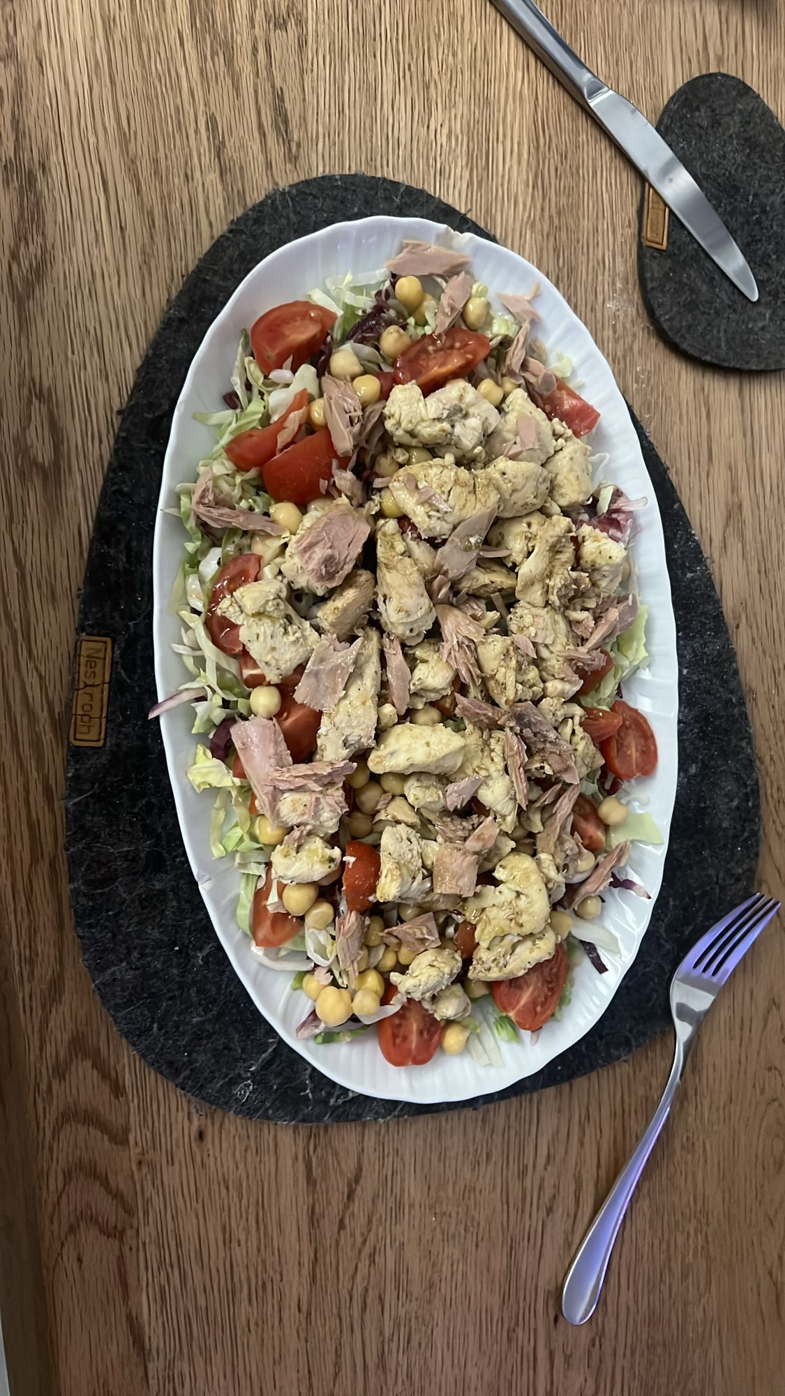 Insalata pollo e tonno