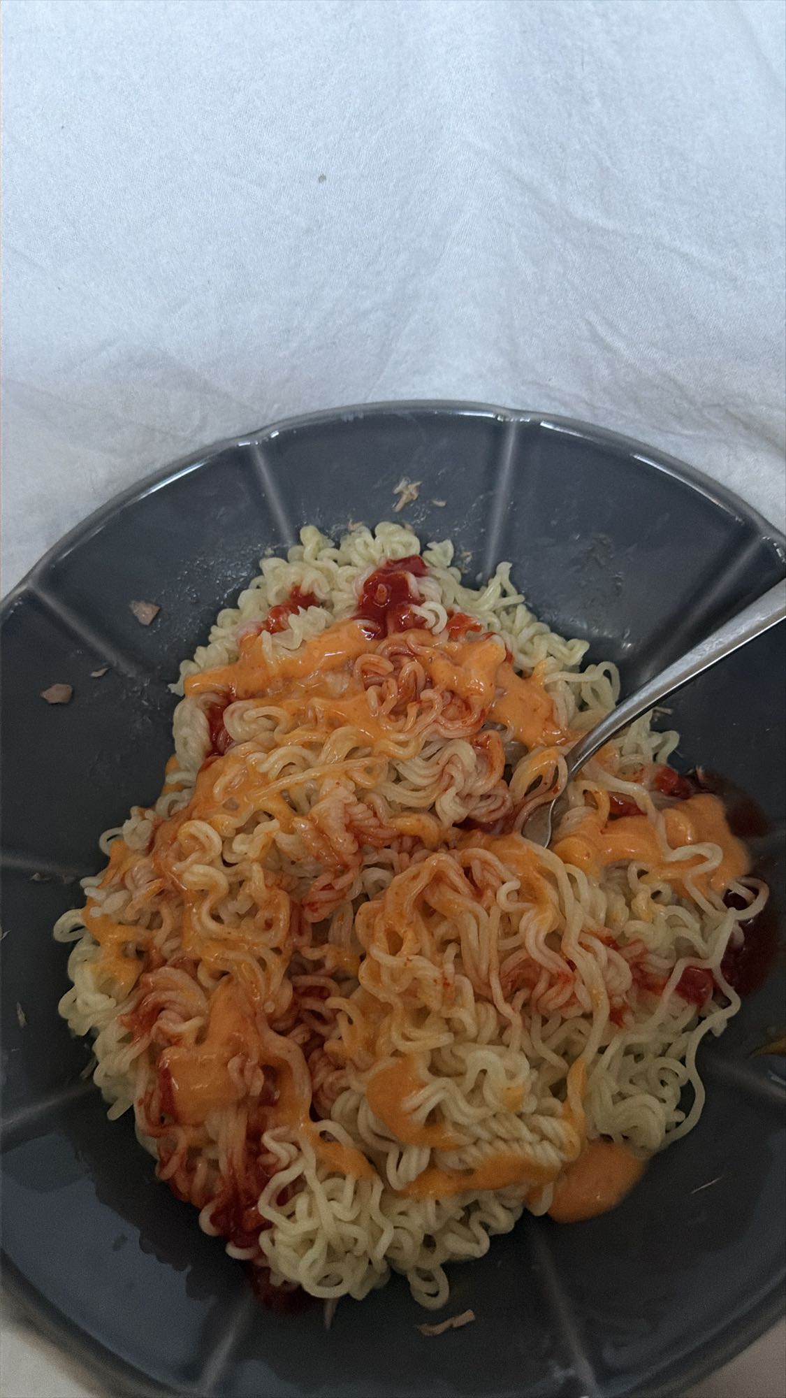 Snabbnudlar med sås