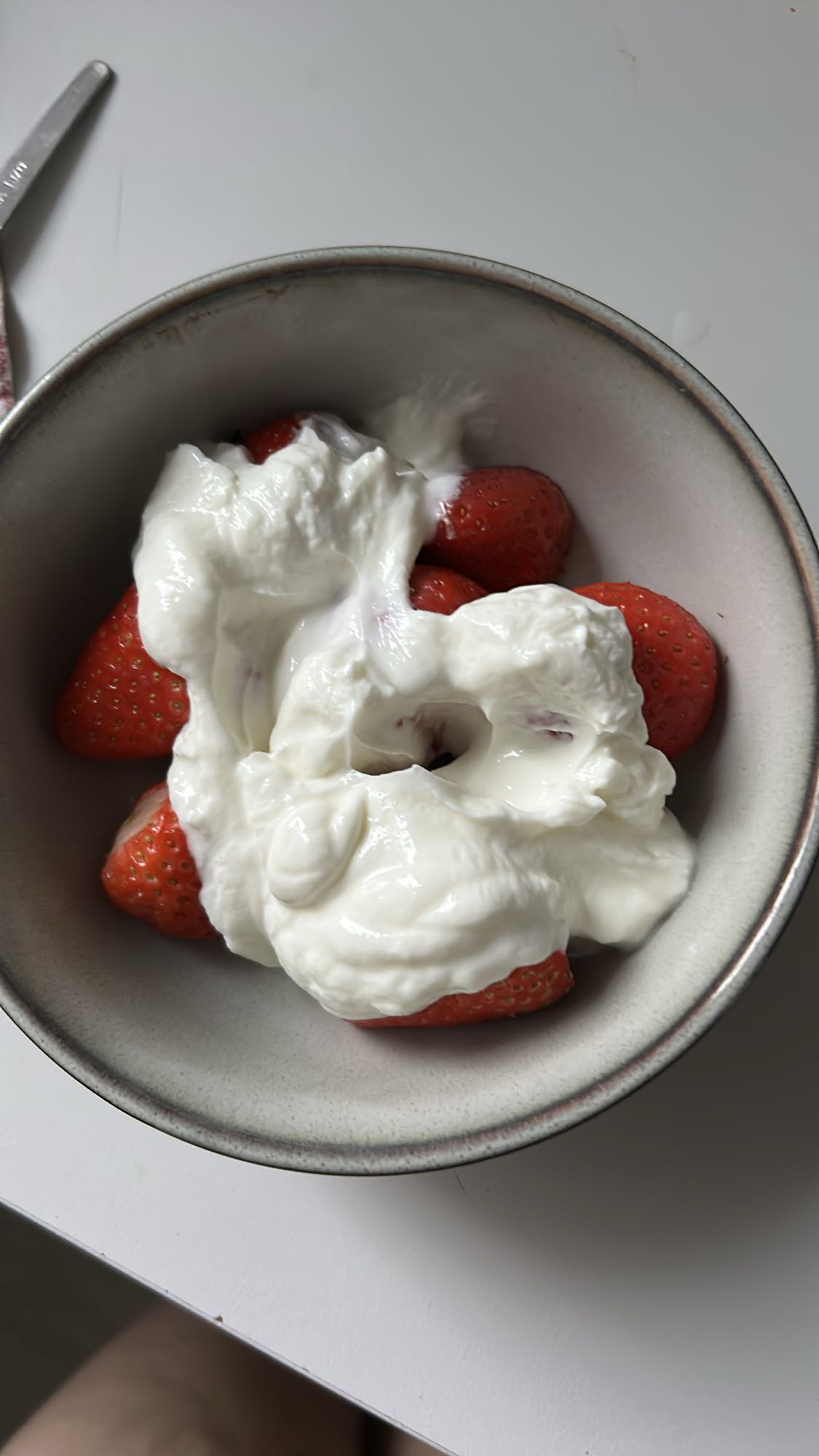 Strawberries with Yogurt
