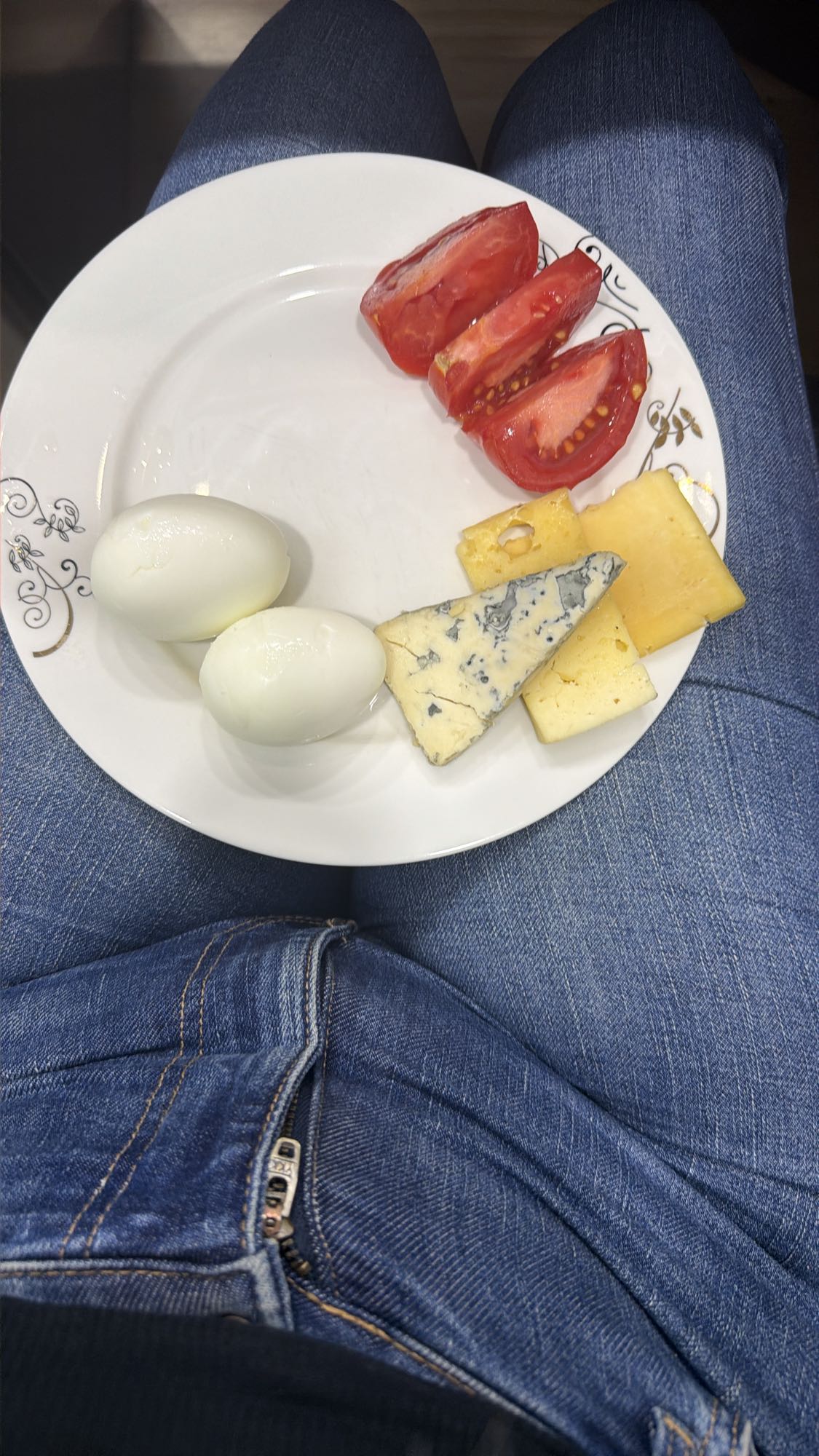 Eggs Cheese Tomato Plate