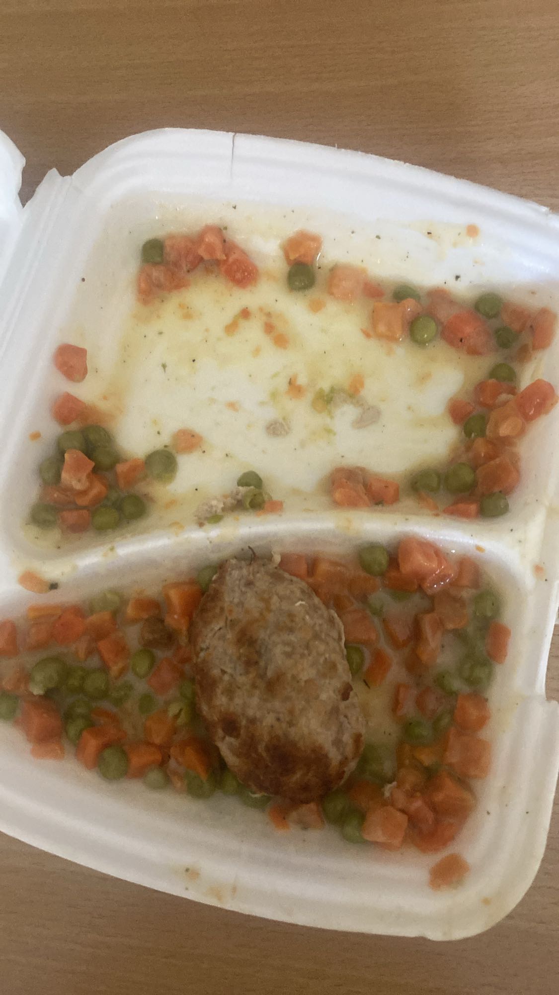 Kotlet z puree i warzywami