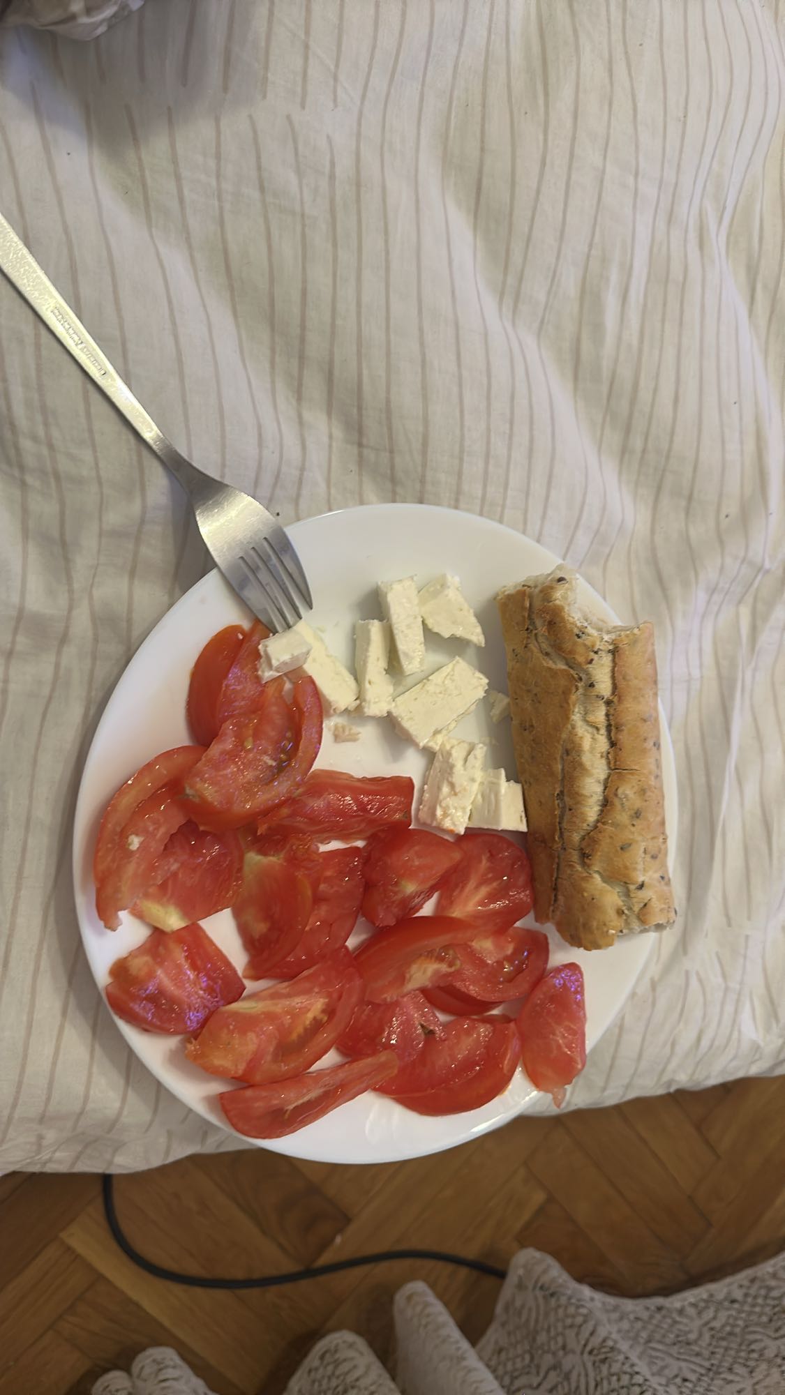 Tomato Cheese Bread Plate