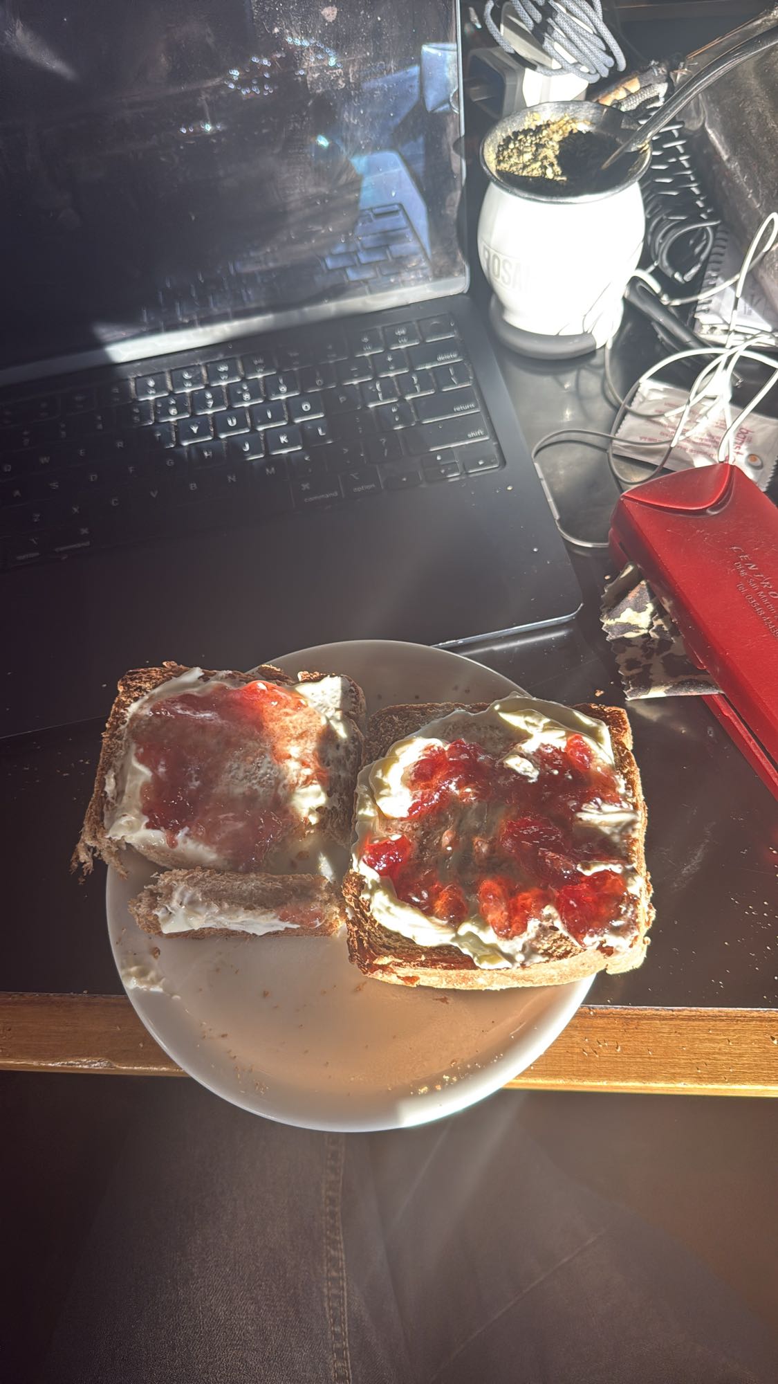 tostadas con mermelada