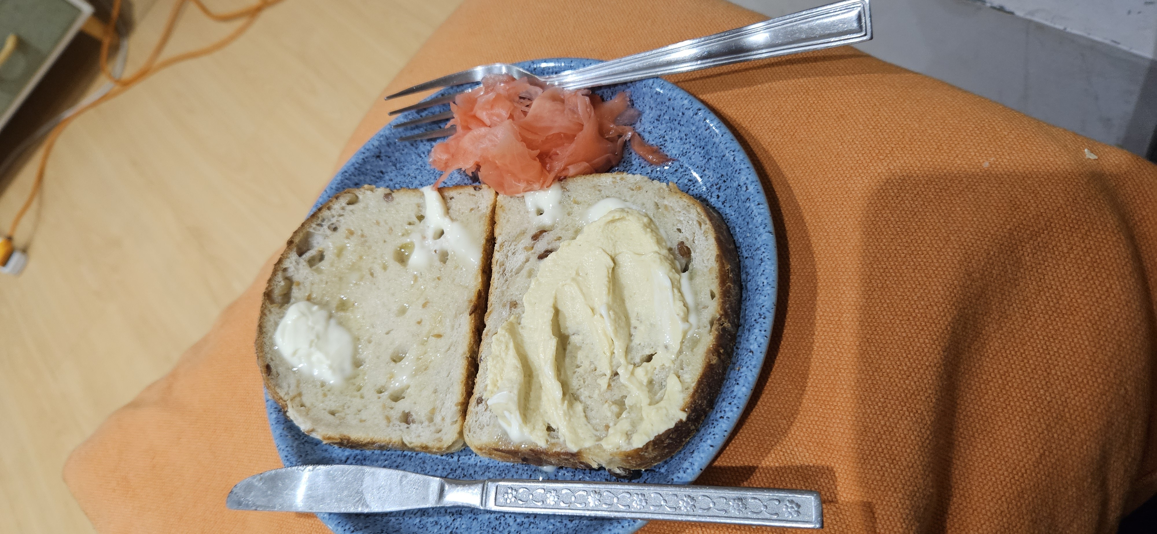 Bread with Lurpak Lighter and low fat hummus