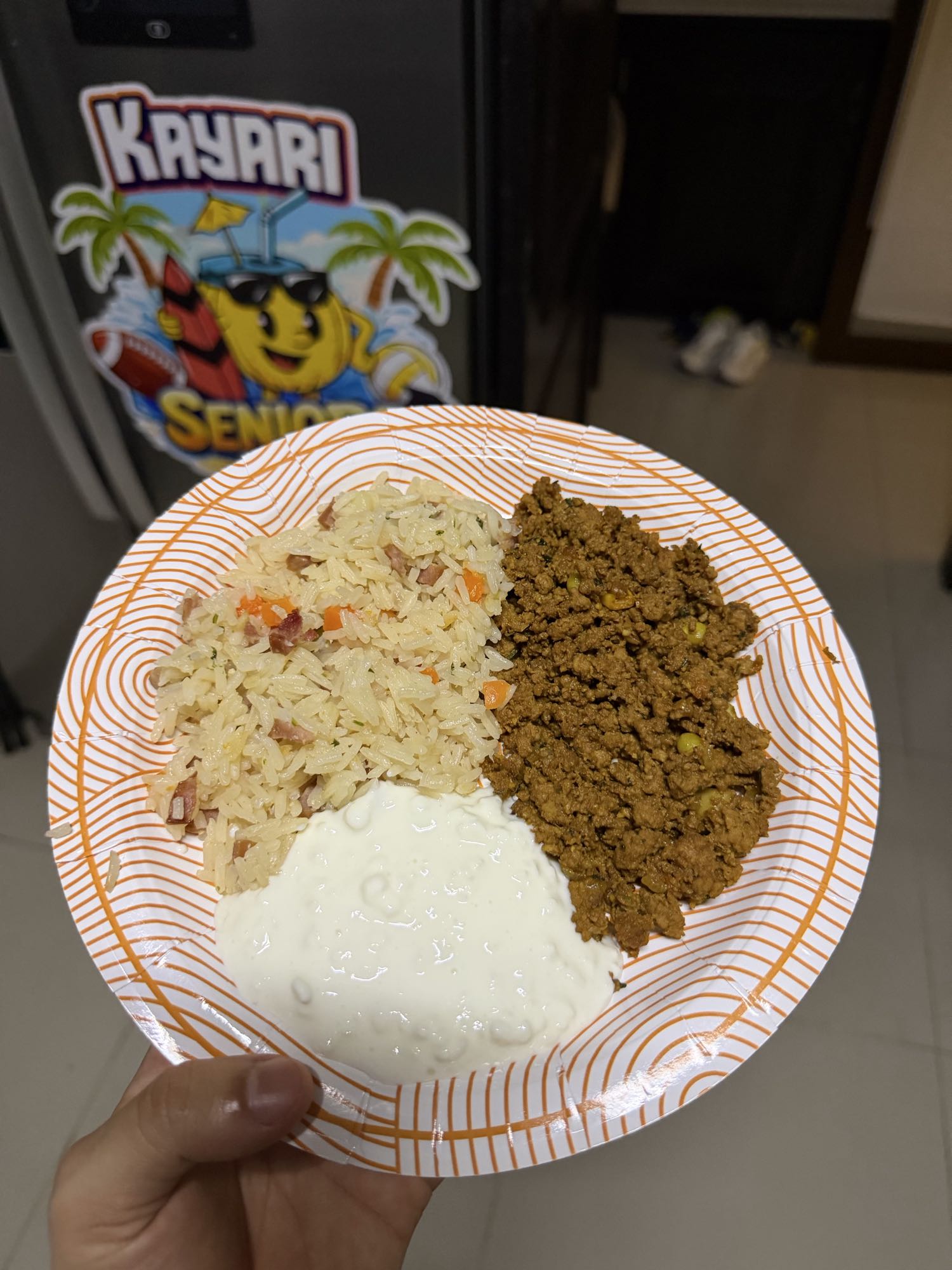 arroz con carne y yogur