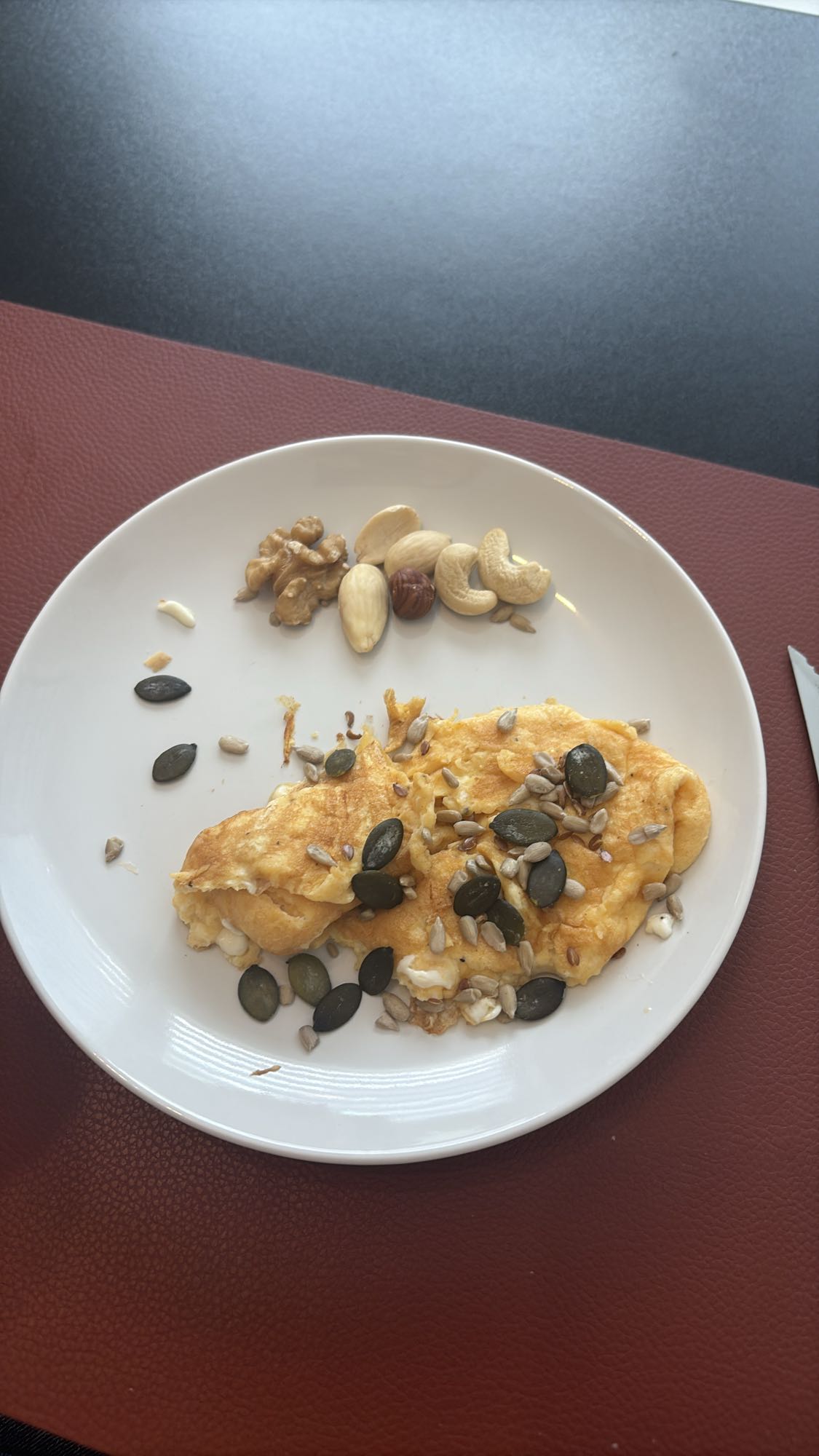 Seeded Omelette Plate