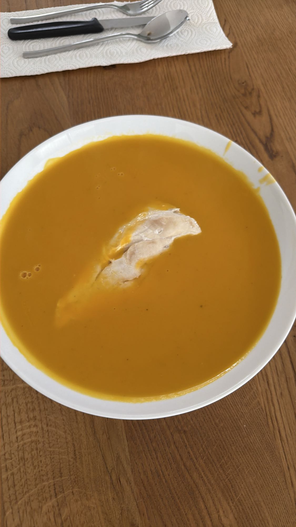 Kürbissuppe mit Huhn
