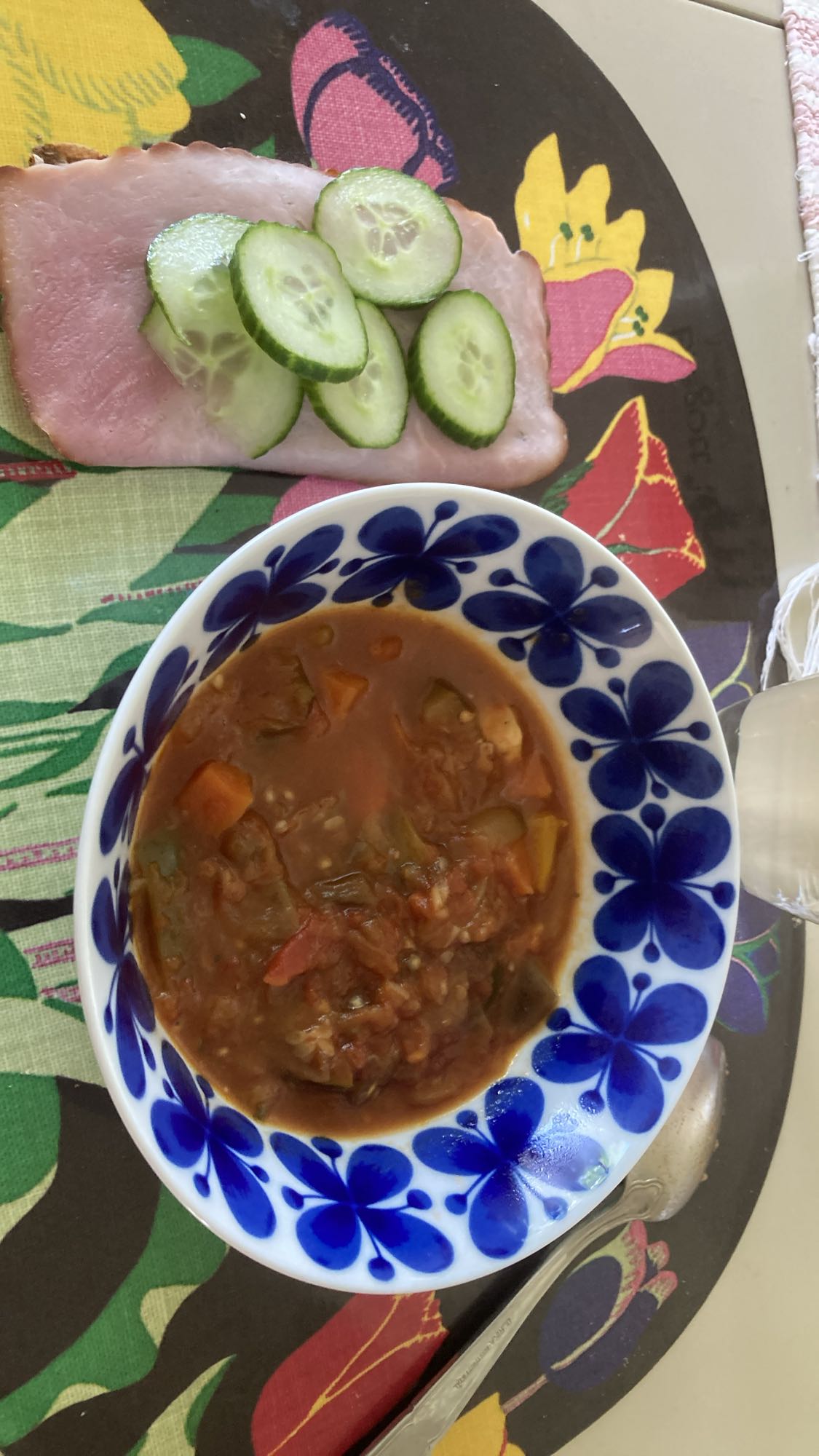 Grönsakssoppa med skinka