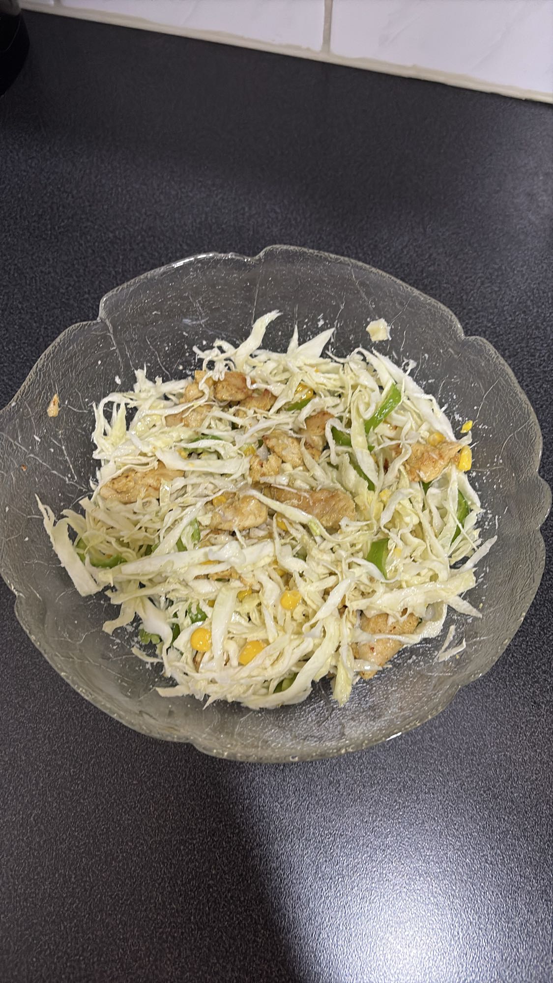 Kyllingsalat med kål