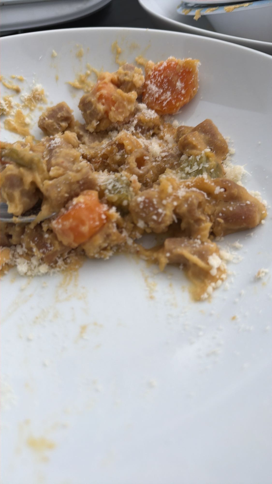 Cremige Pasta mit Gemüse