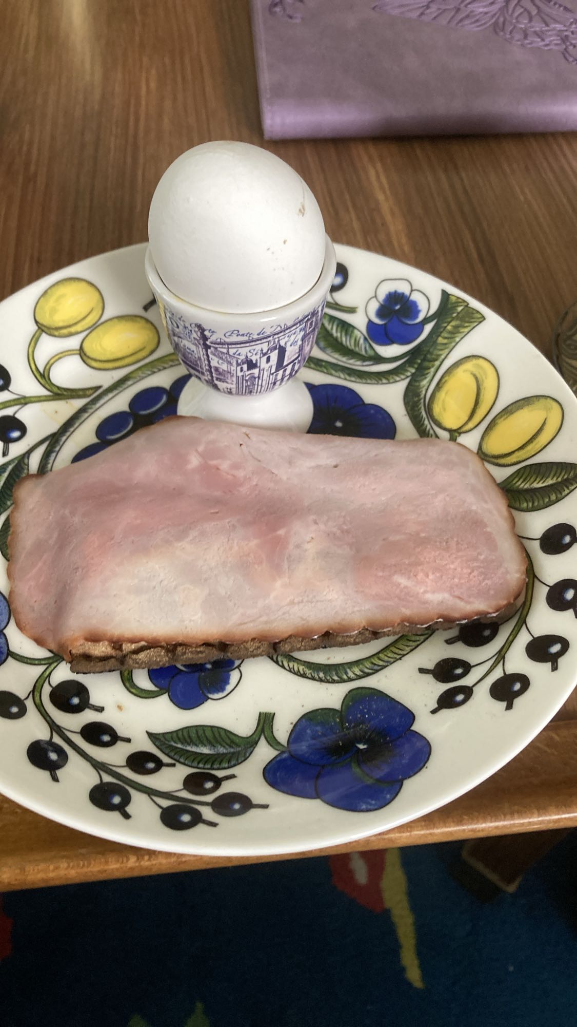 Smörgås med skinka och ägg