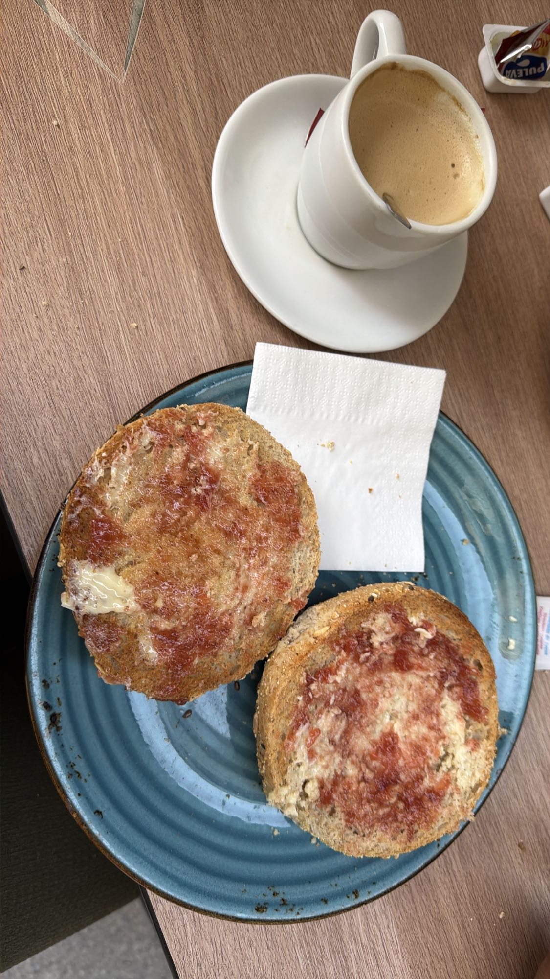 panecillos con mermelada