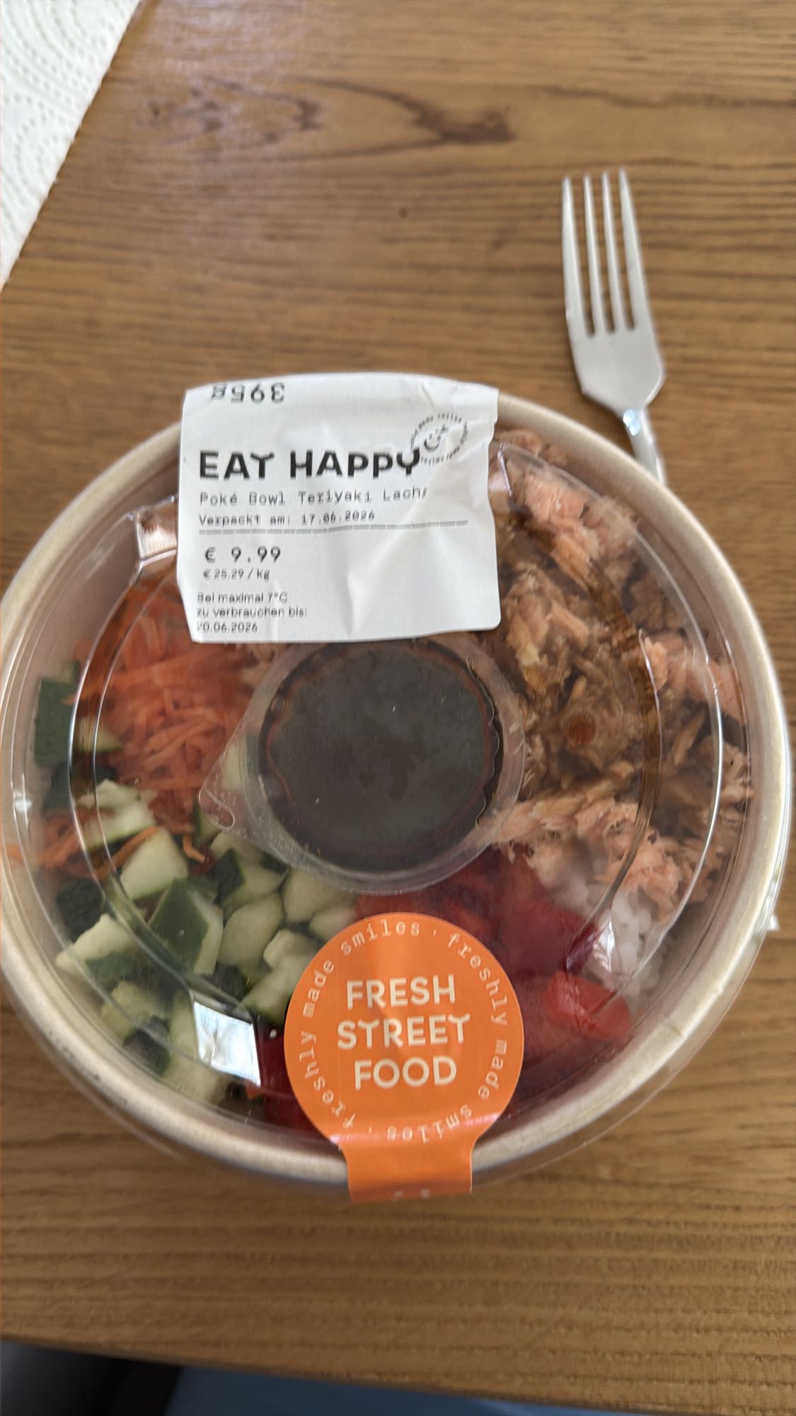 Teriyaki Lachs Poké Bowl