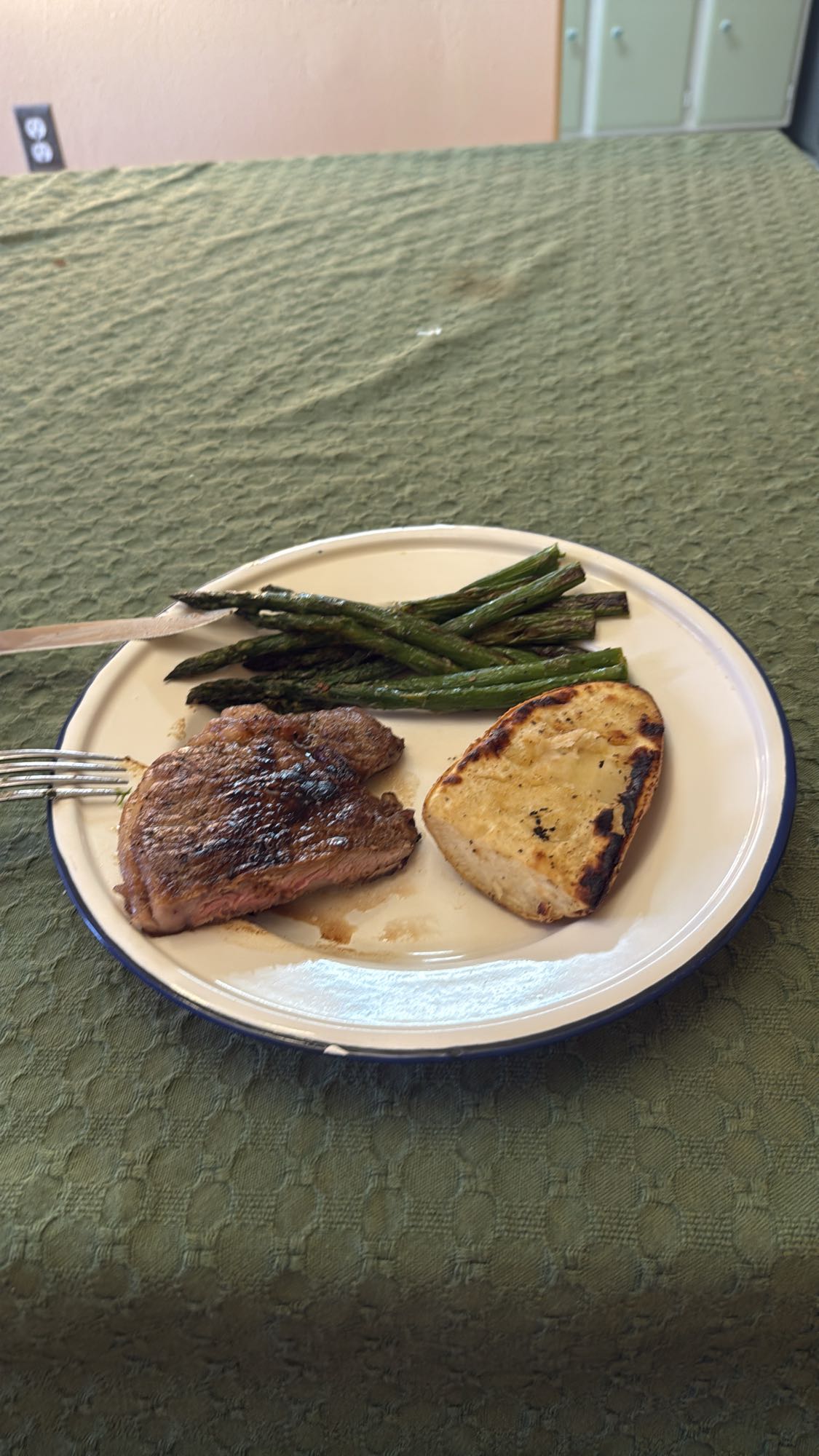 Steak Asparagus Yam