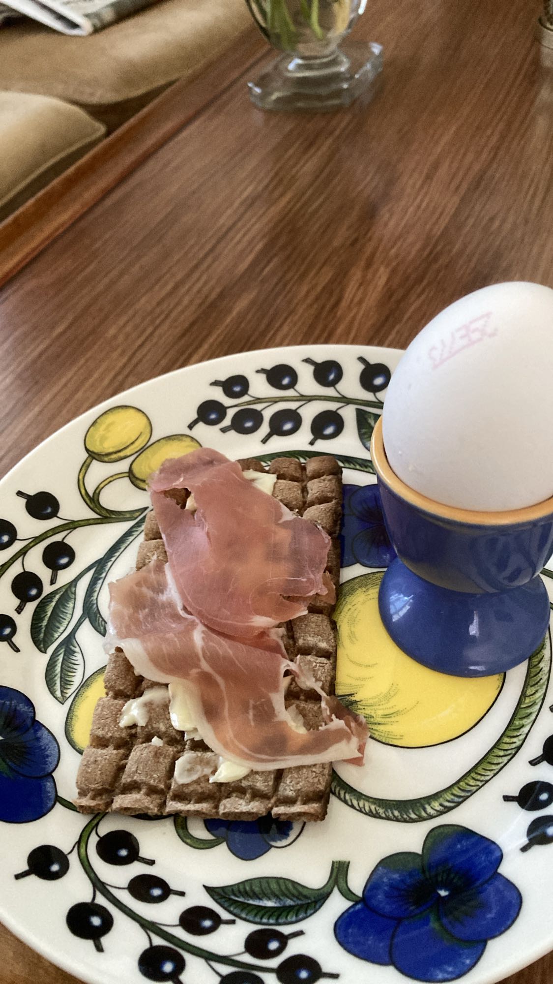 Våffla med skinka och ägg