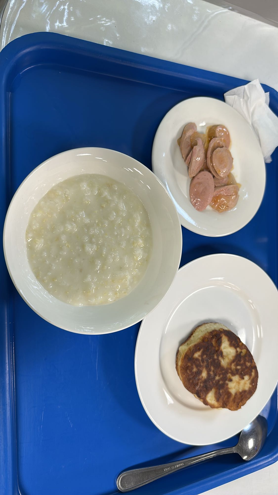 Каша с сосиской и сырником