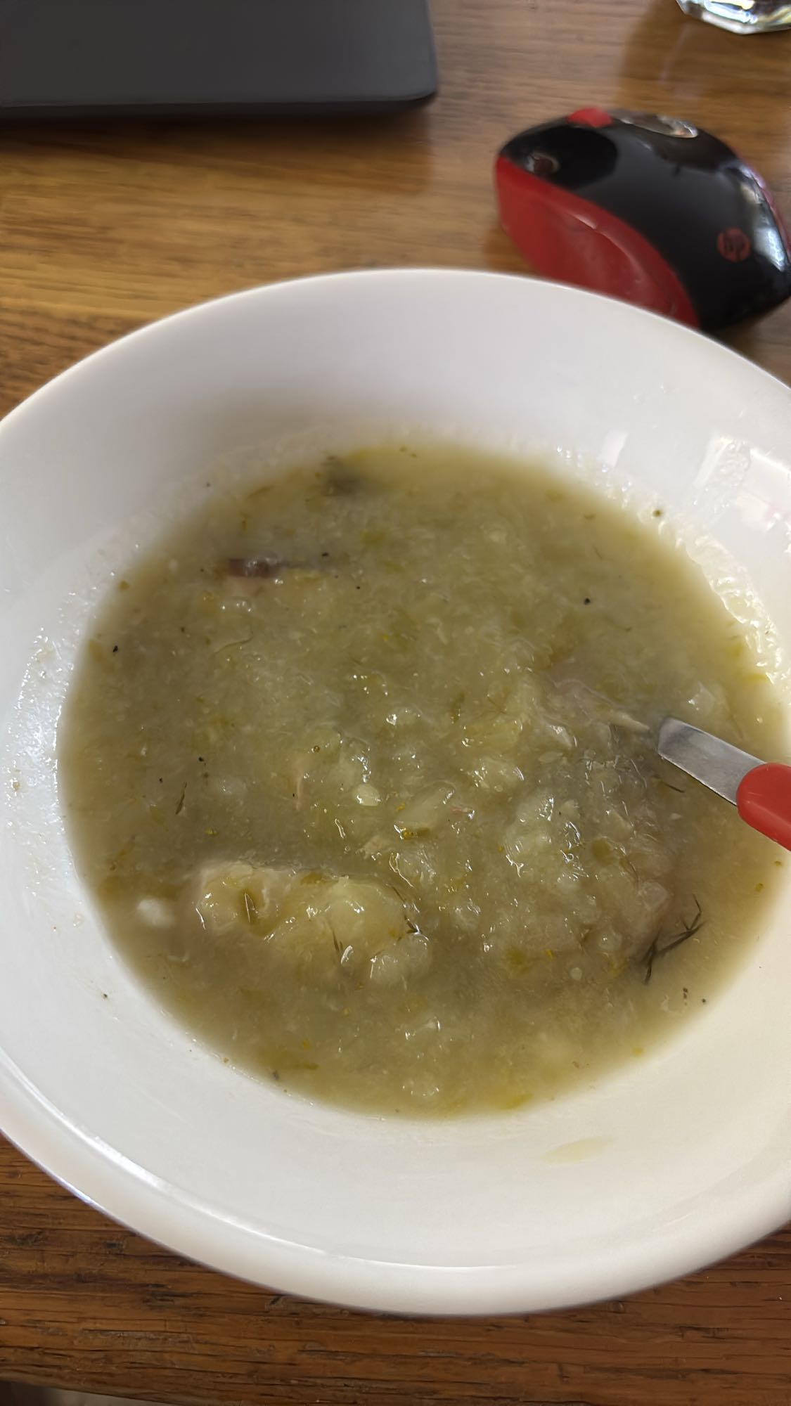 Káposztaleves csirkével