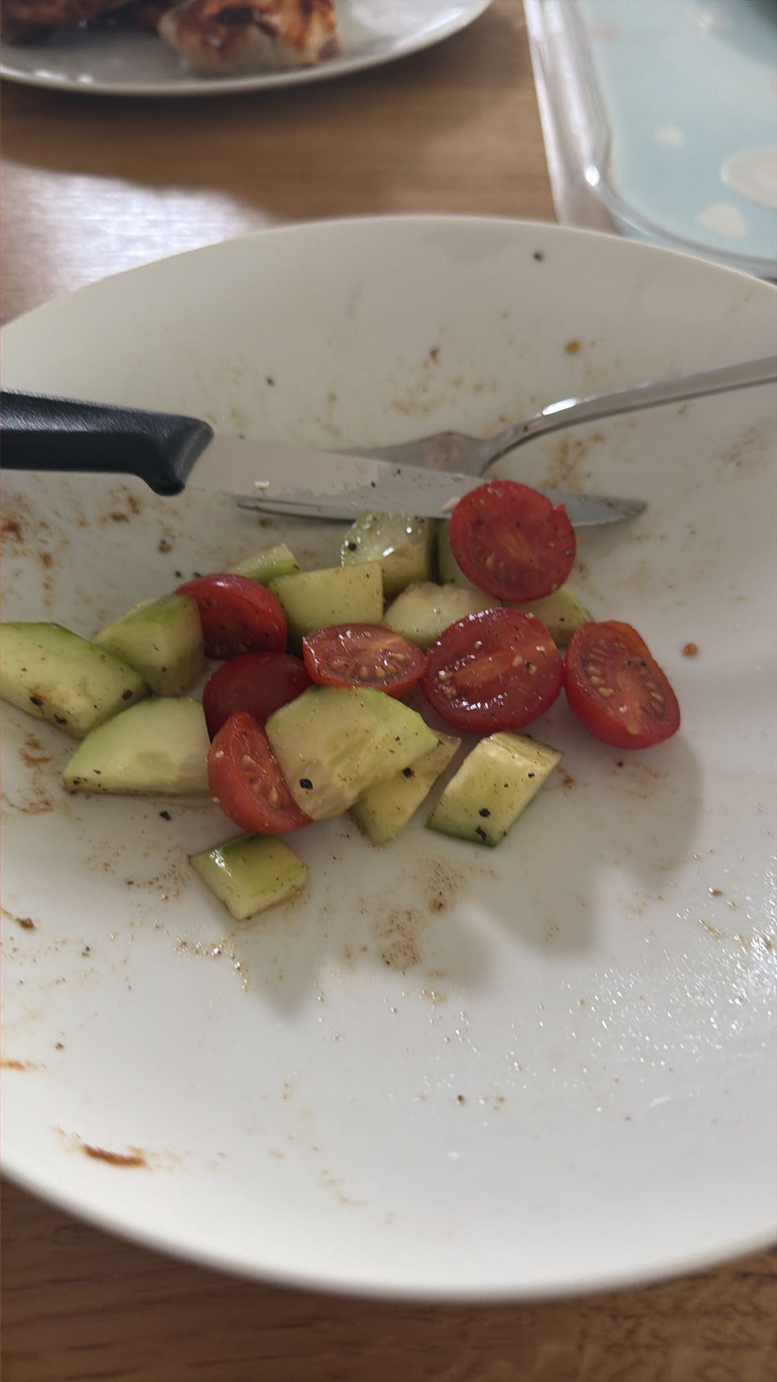 Gurken-Tomaten-Salat