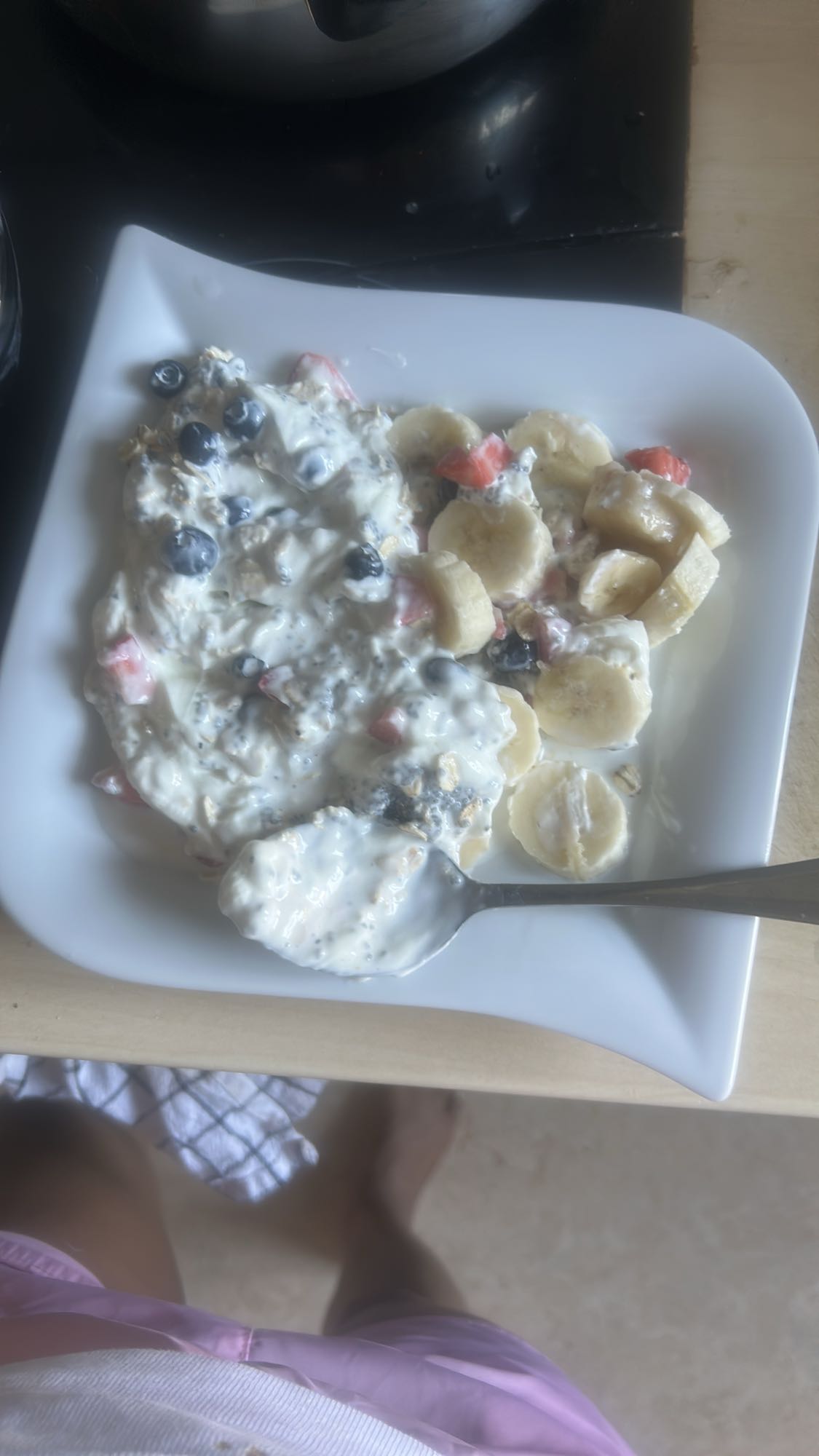 Joghurt-Frucht-Bowl