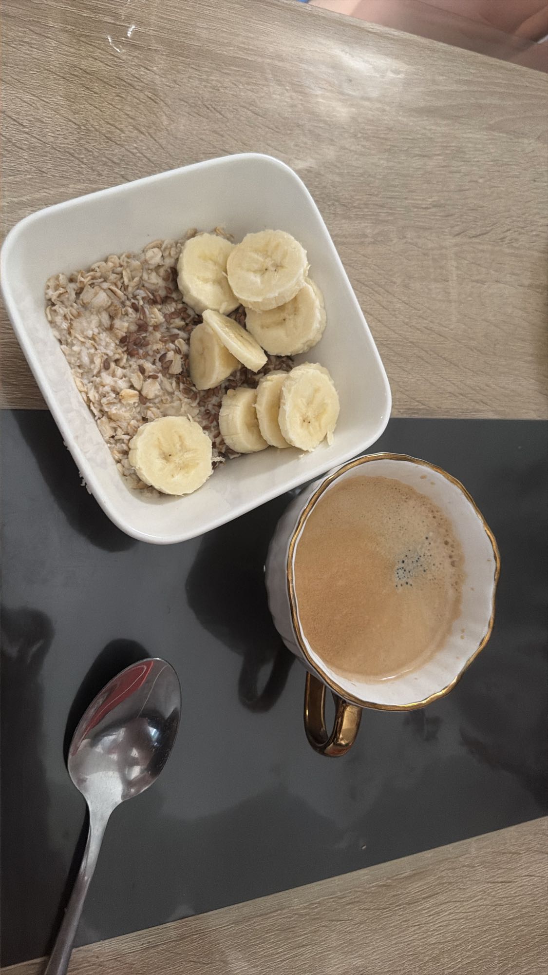 Terci cu banană, semințe de in și miere