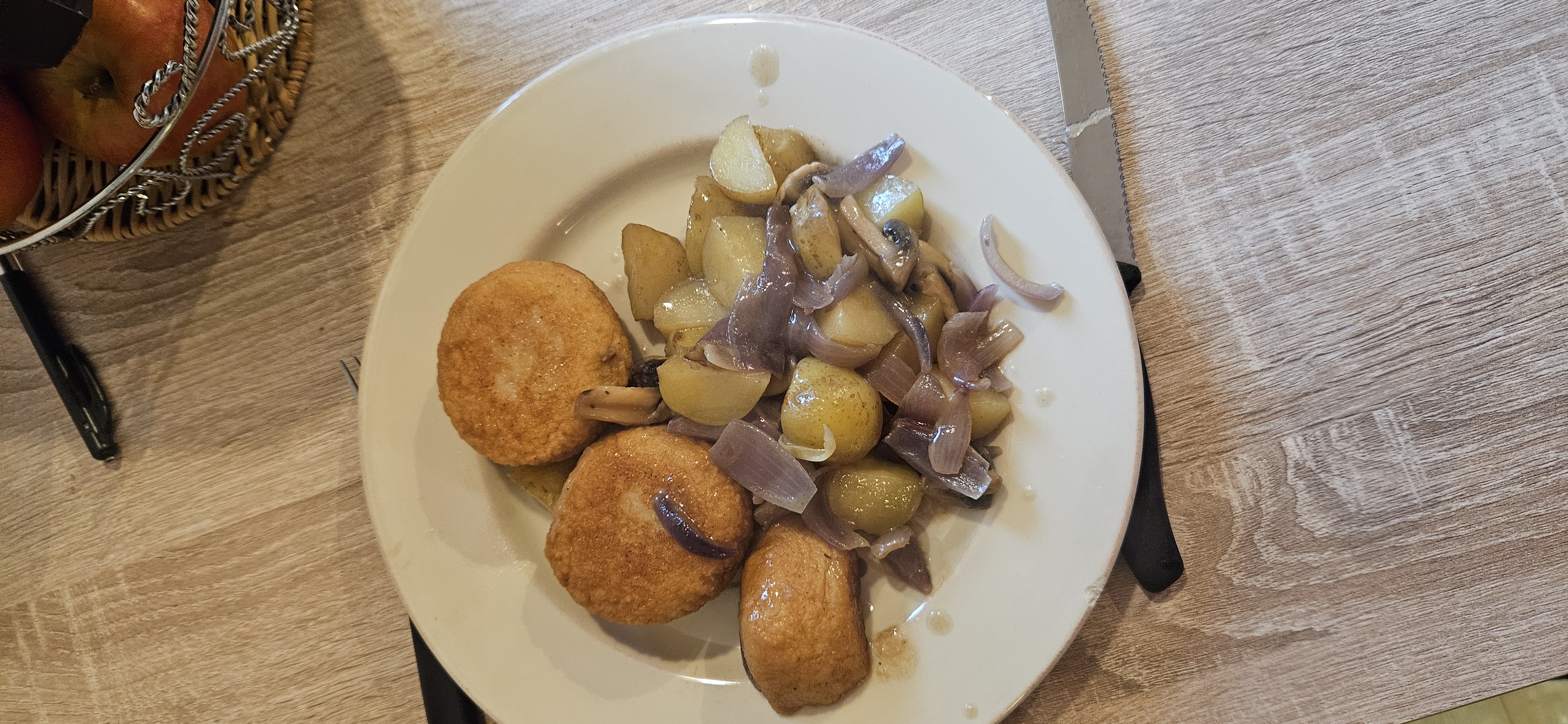 Fish Cakes with Potatoes