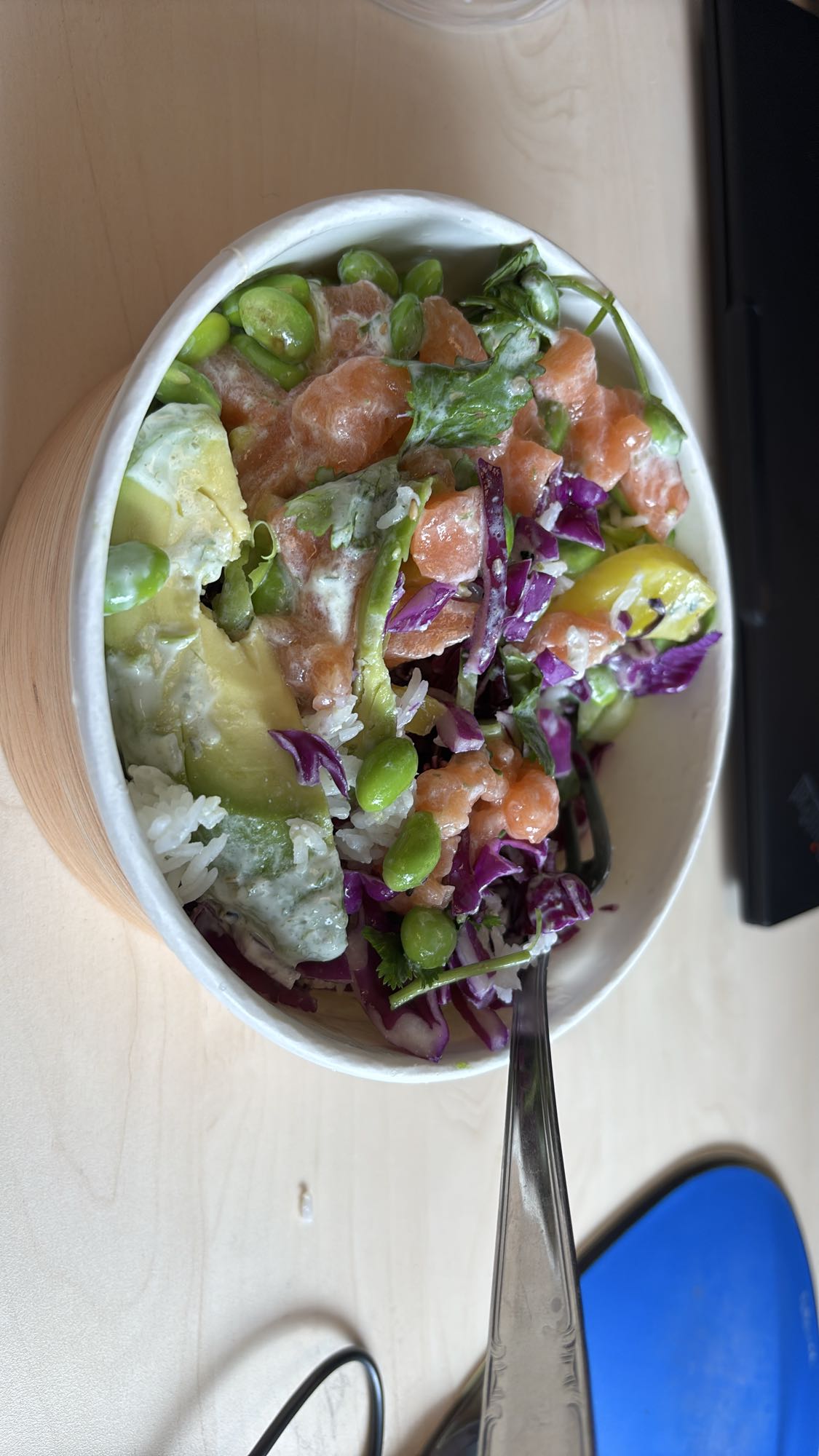 Bol saumon avocat