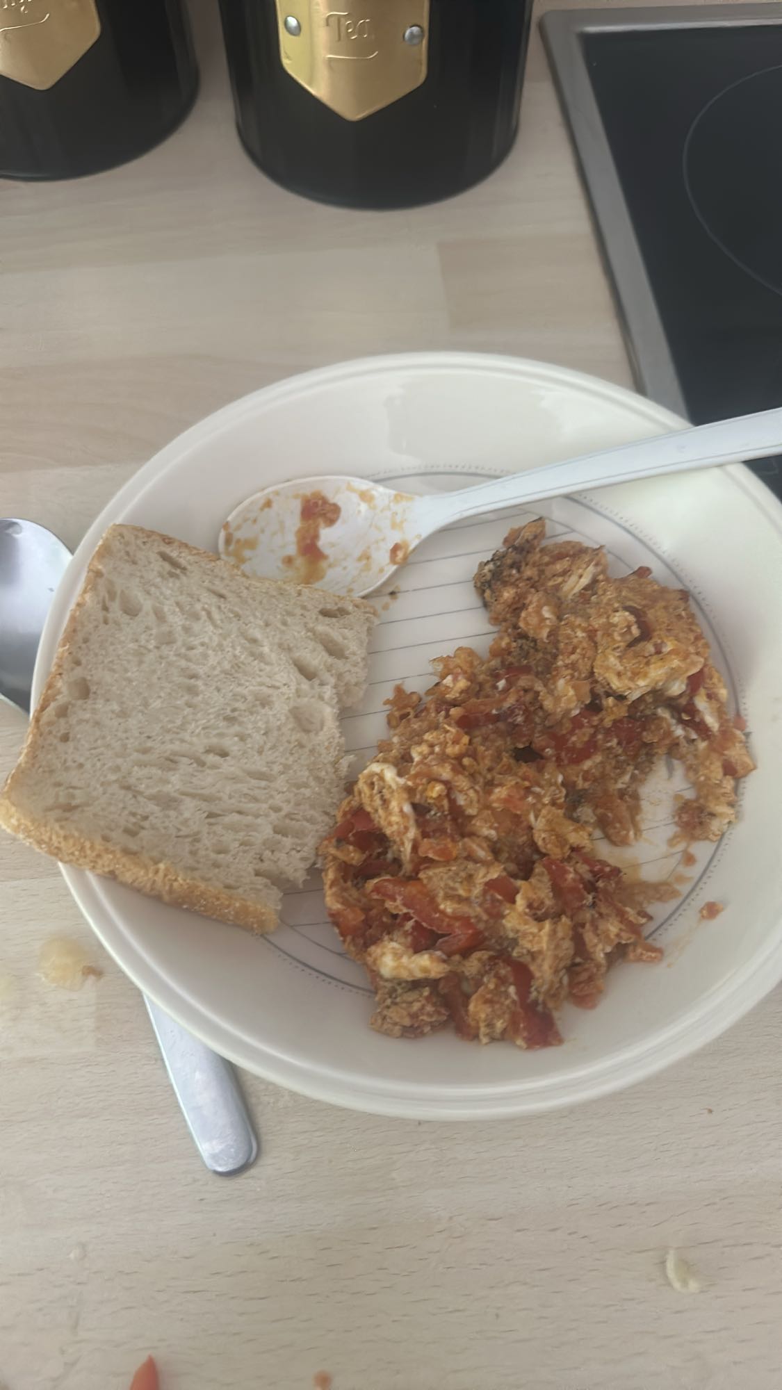 Rührei mit Brot