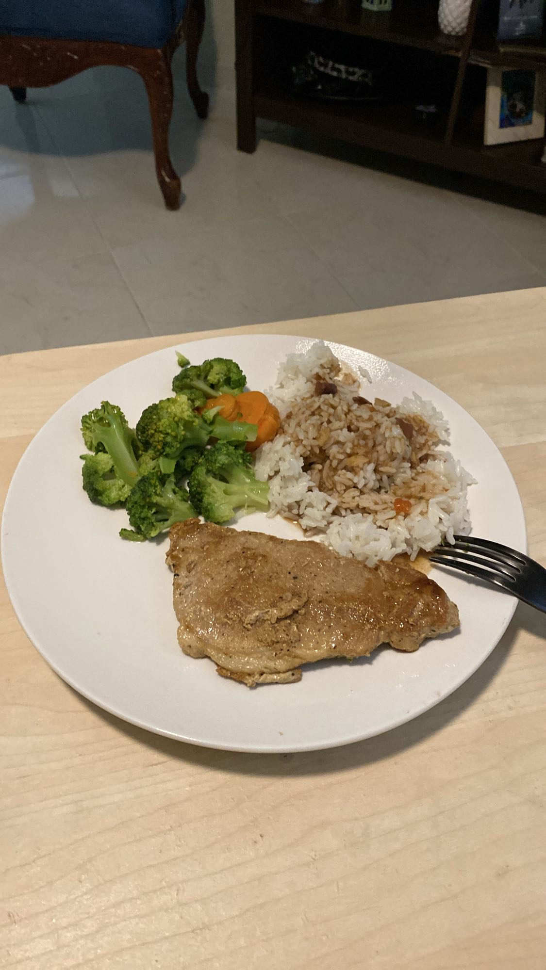 pollo con arroz y brócoli