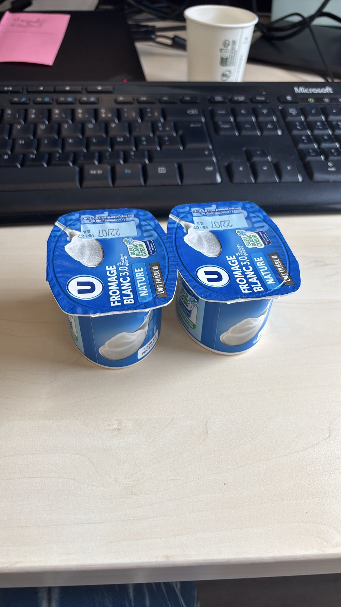 Deux fromages blancs