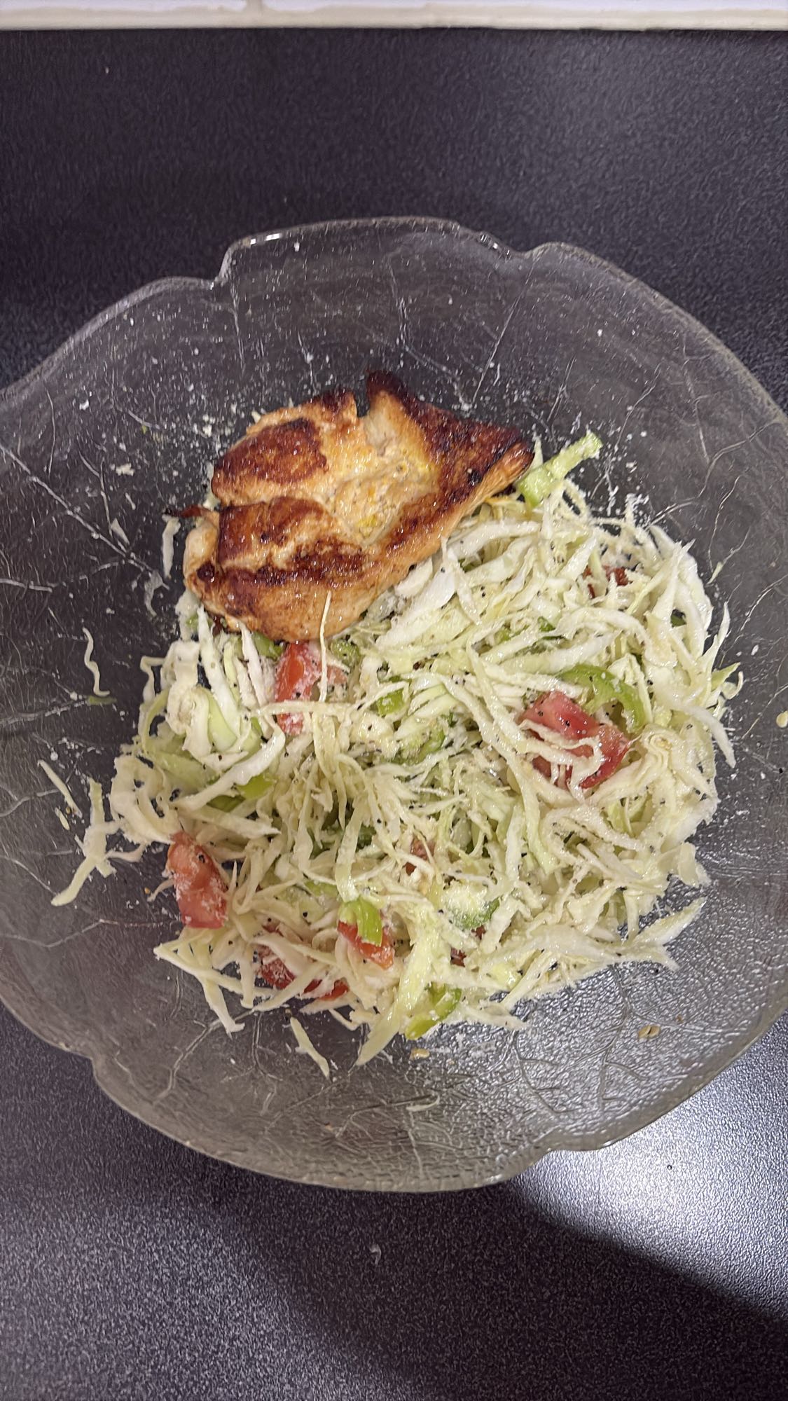 Kylling med kålsalat