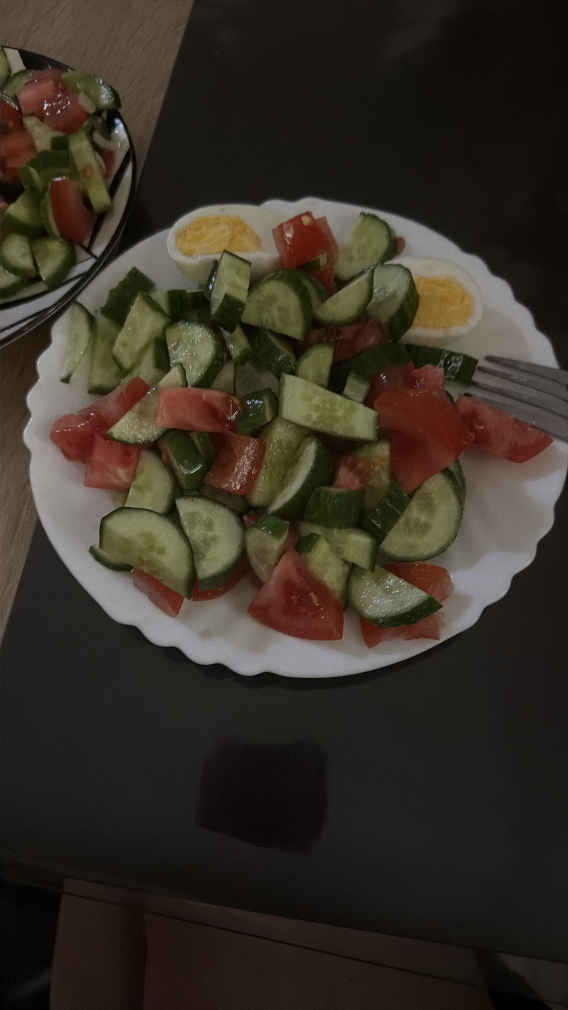 Salată cu ou și legume