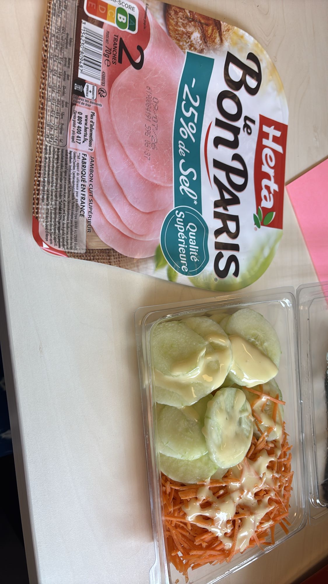 Salade concombre jambon