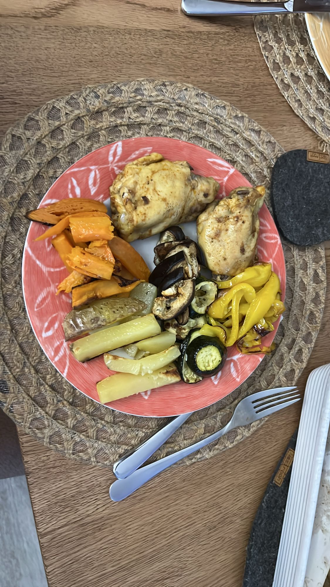 Pollo arrosto con verdure