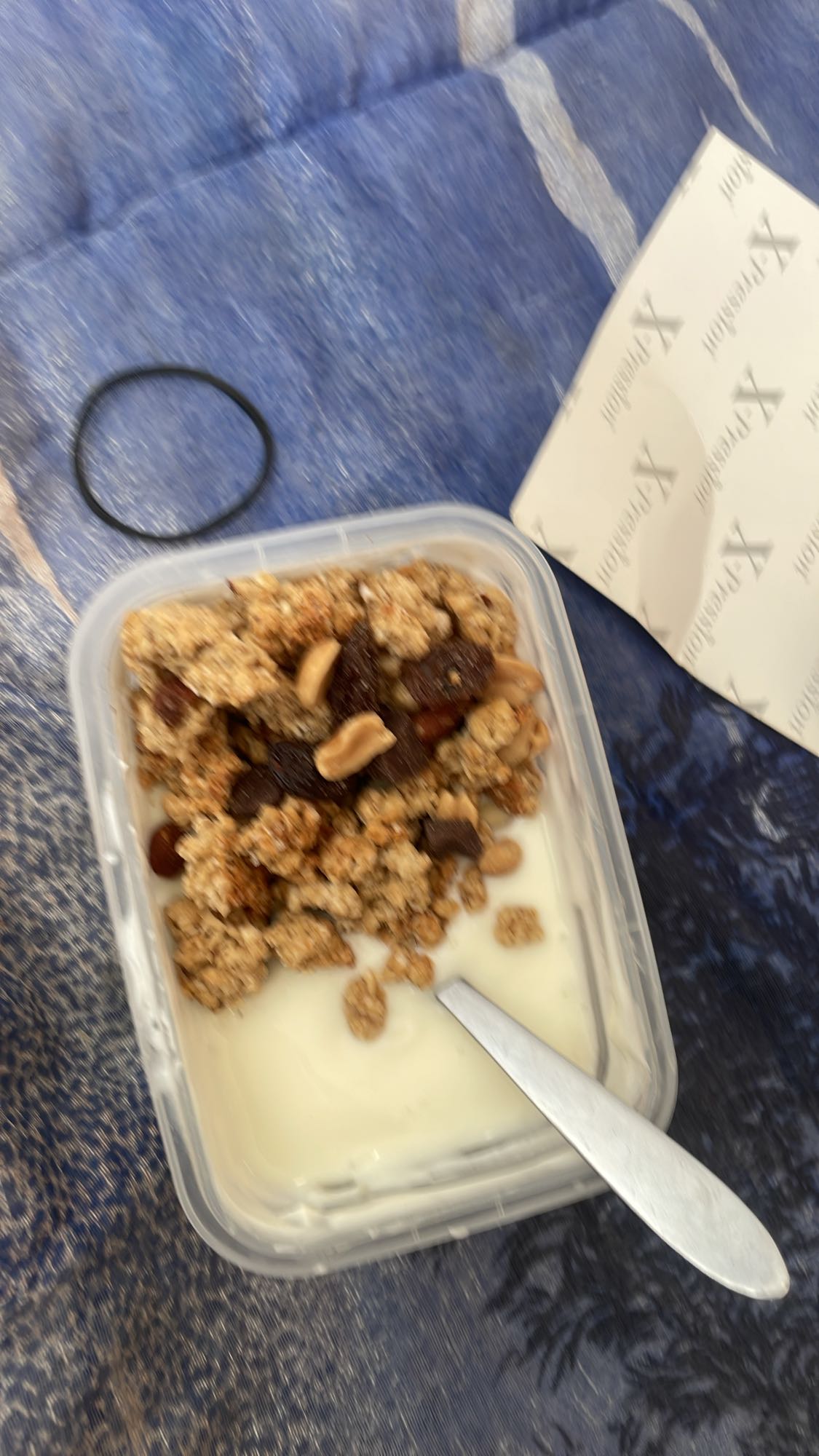 Yaourt granola fruits secs