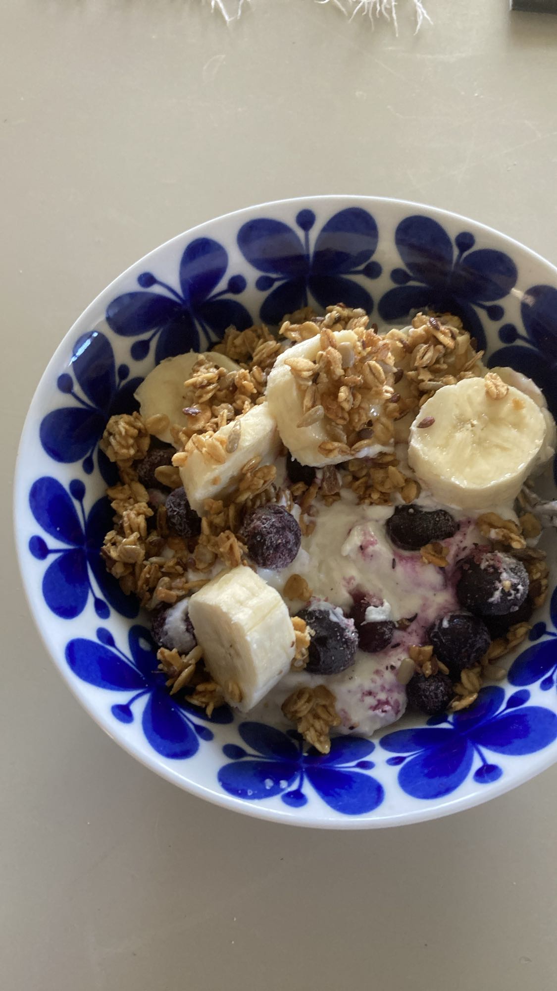 Yoghurt med granola