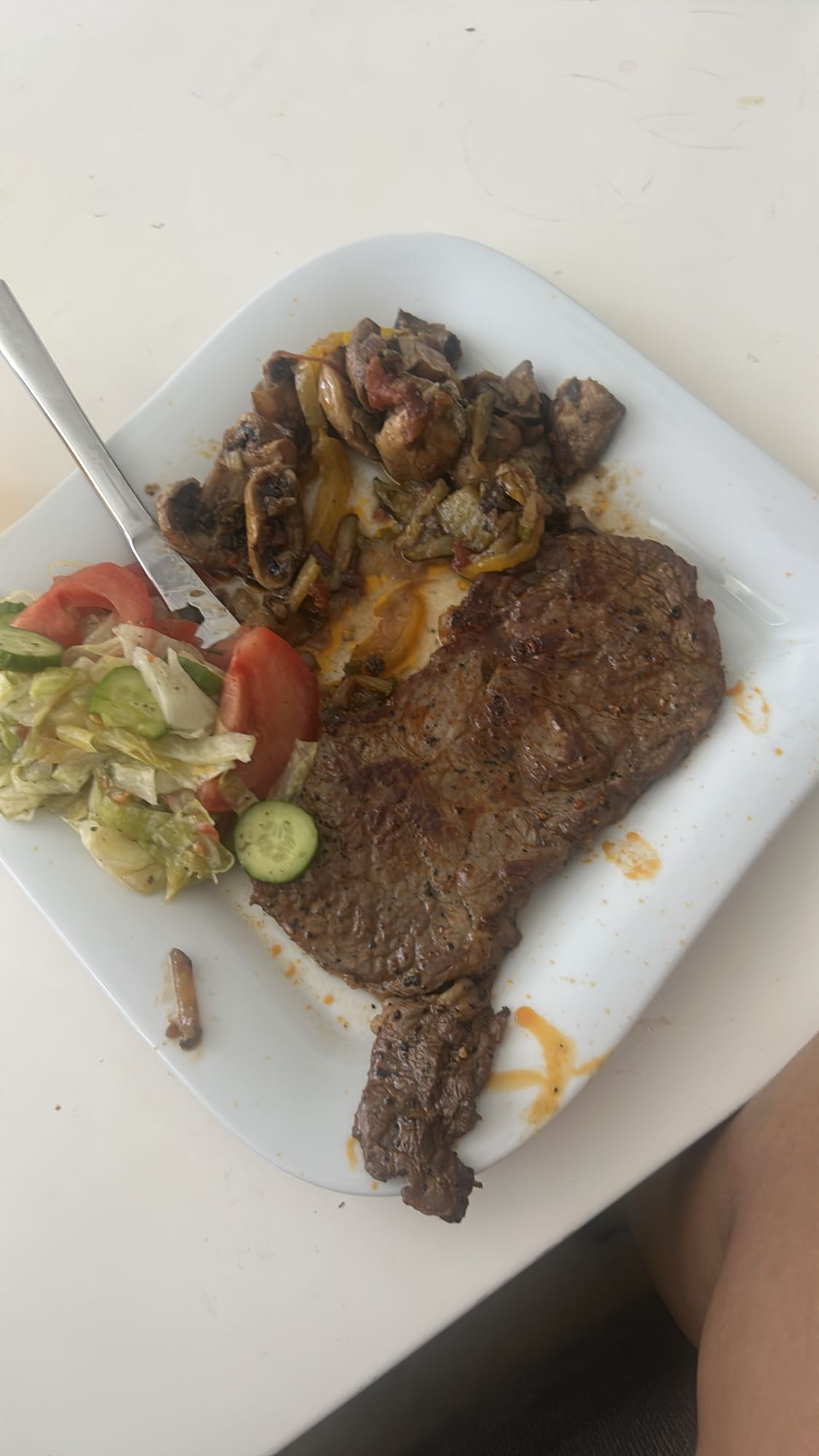 Steak mit Gemüse
