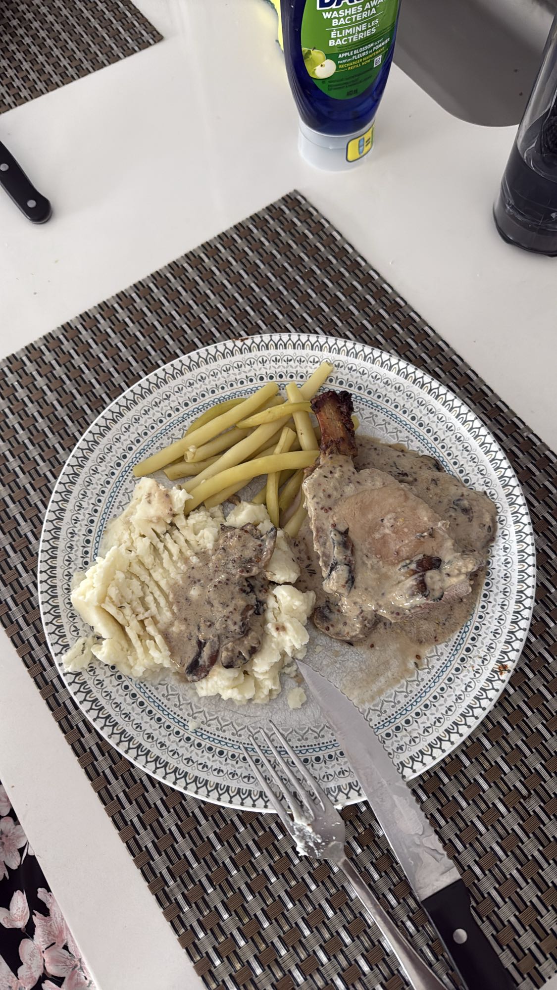 Côtelette sauce crème