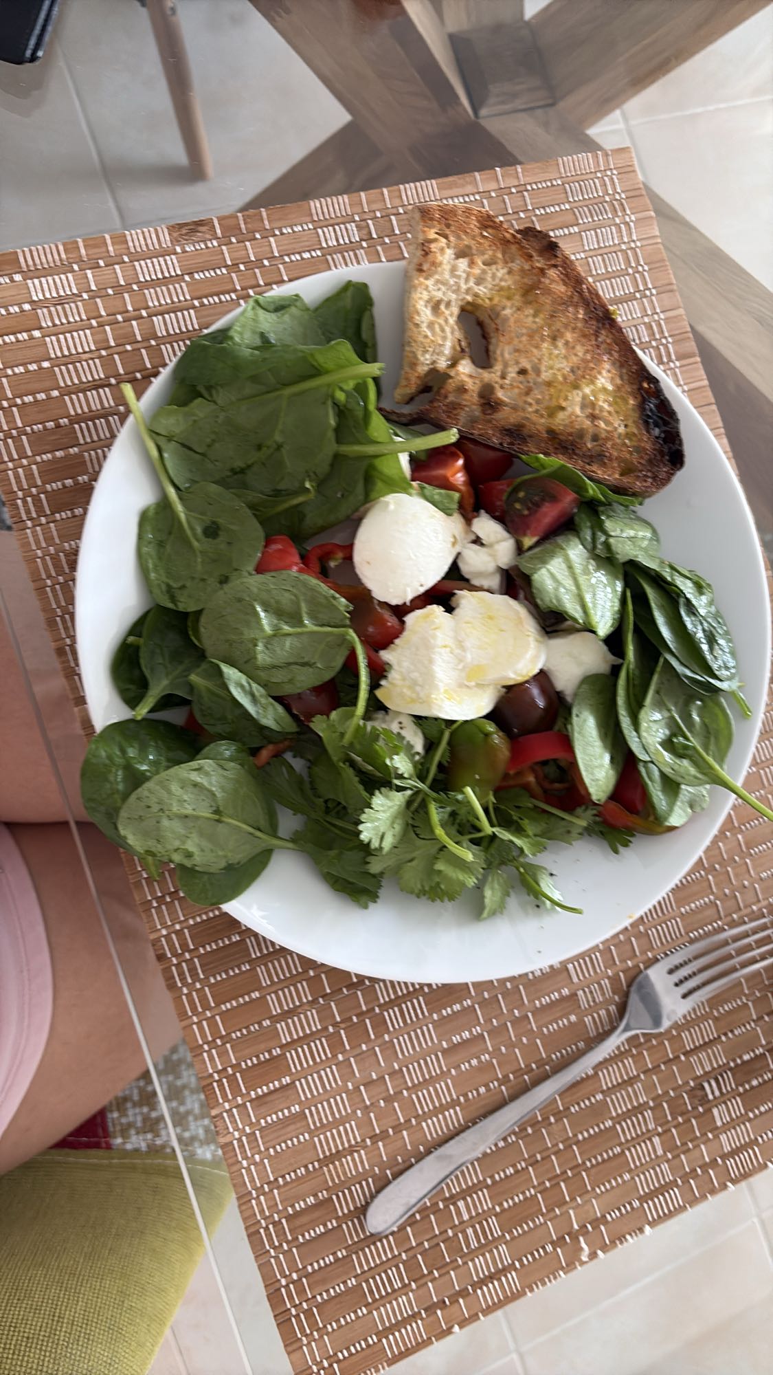Mozzarella Spinach Salad