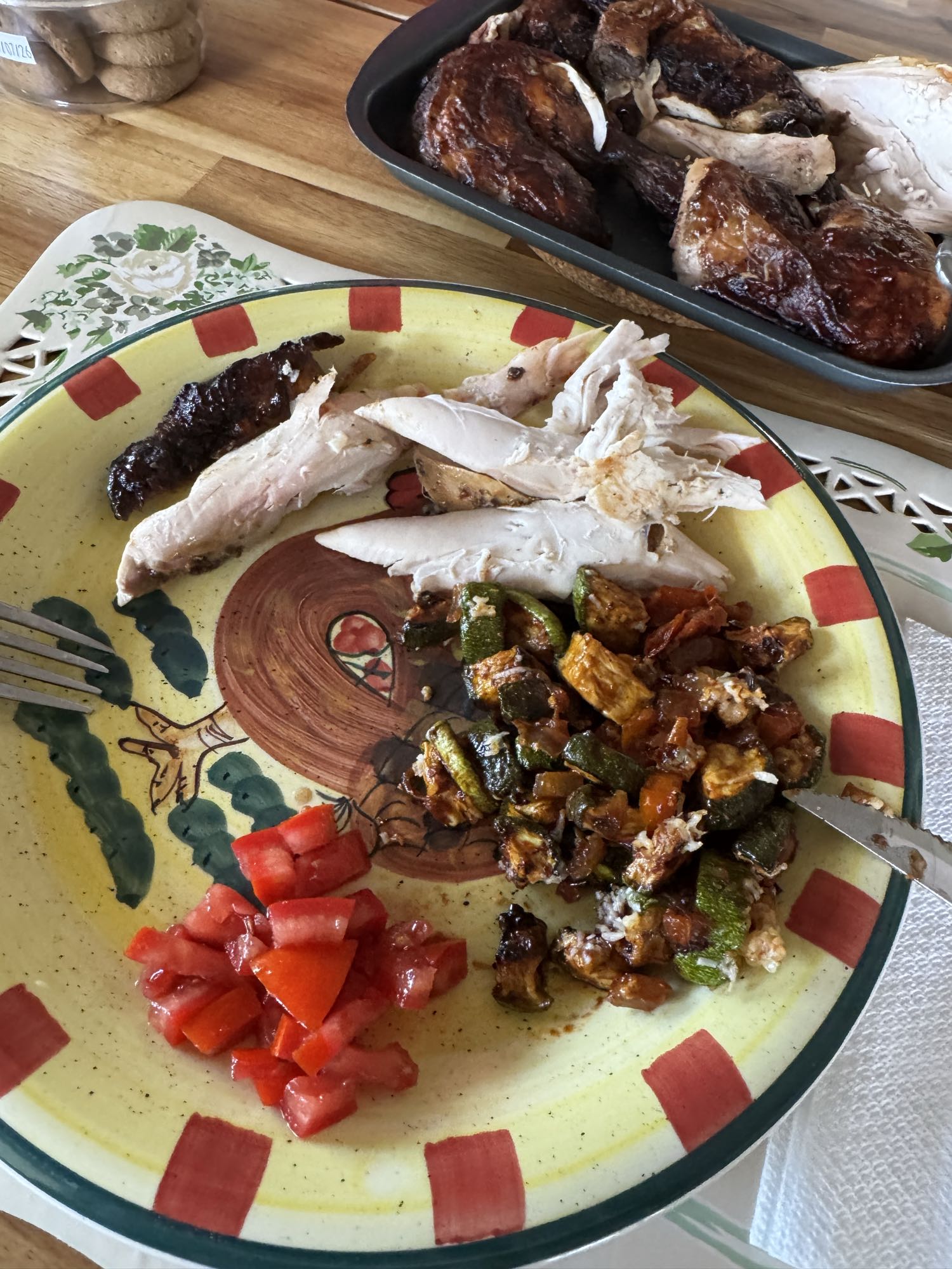 Pollo asado con verduras
