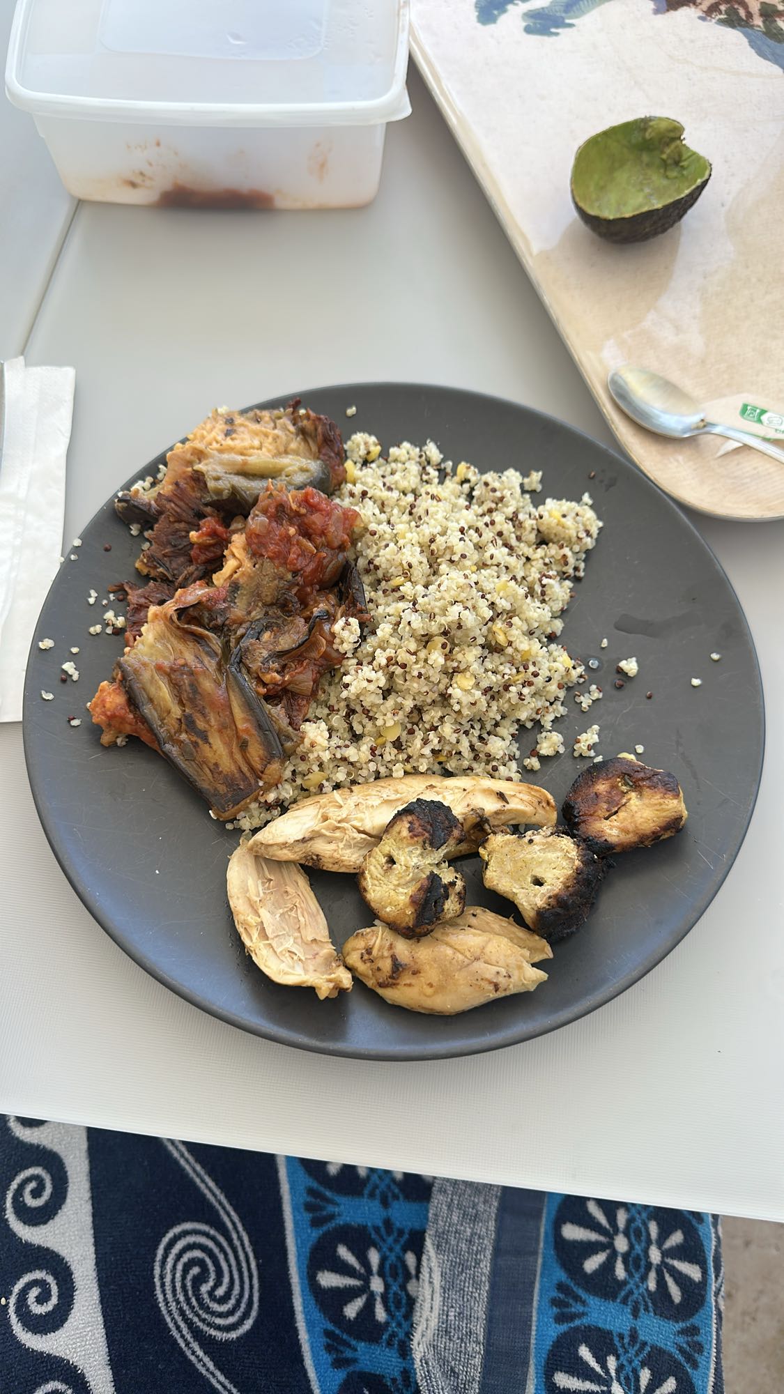 Poulet quinoa légumes
