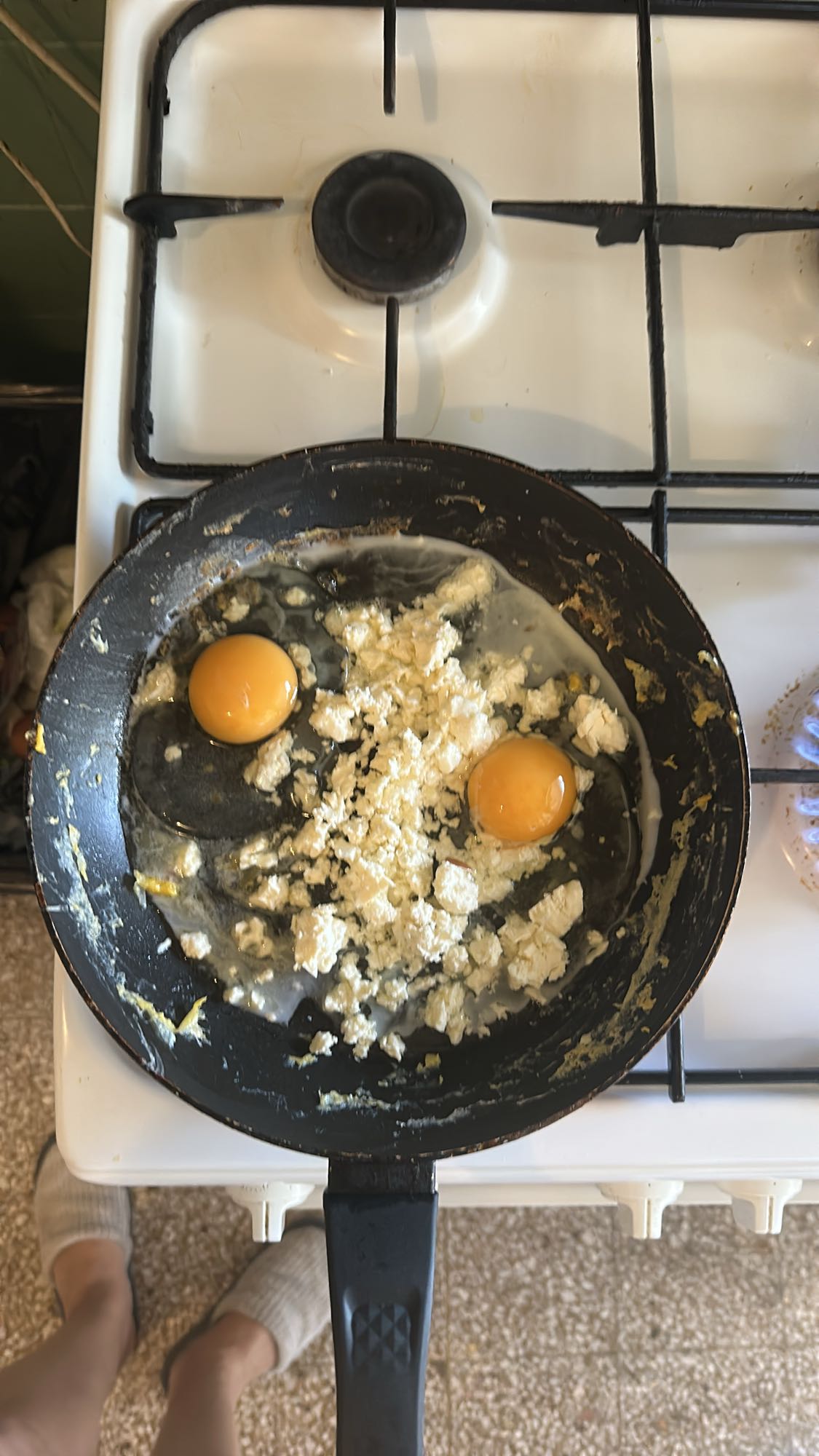 Eggs with White Cheese