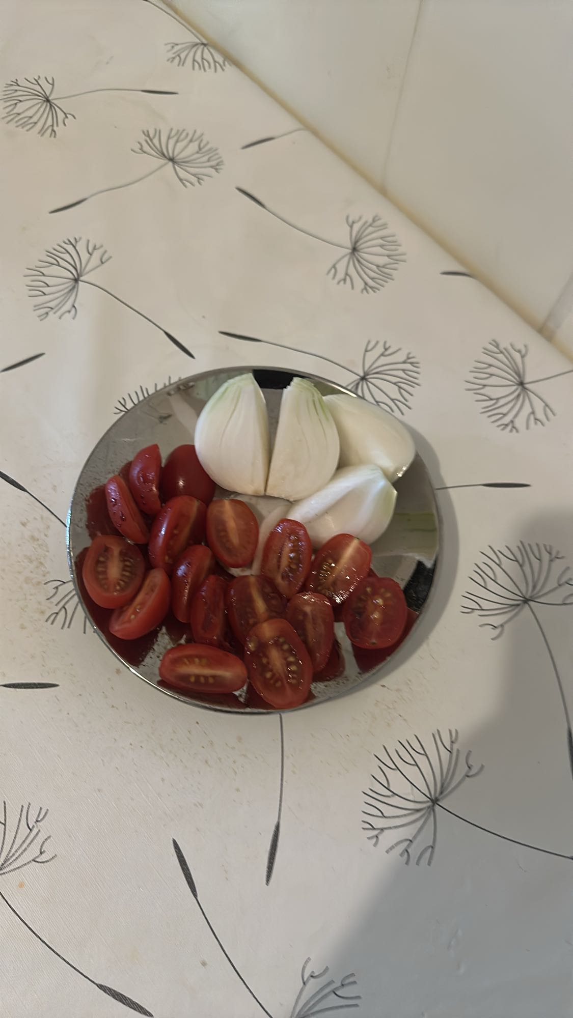 Tomato Onion Plate