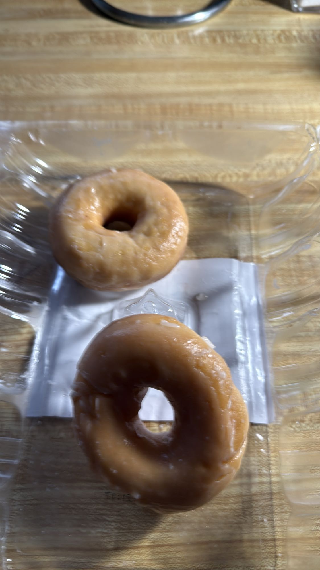 Deux beignets glacés