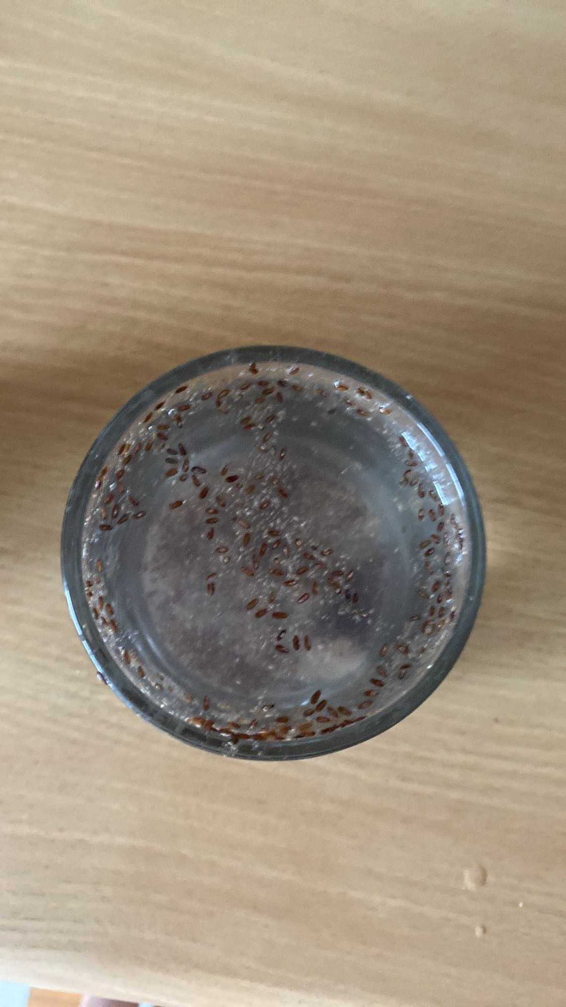 Woda z siemieniem