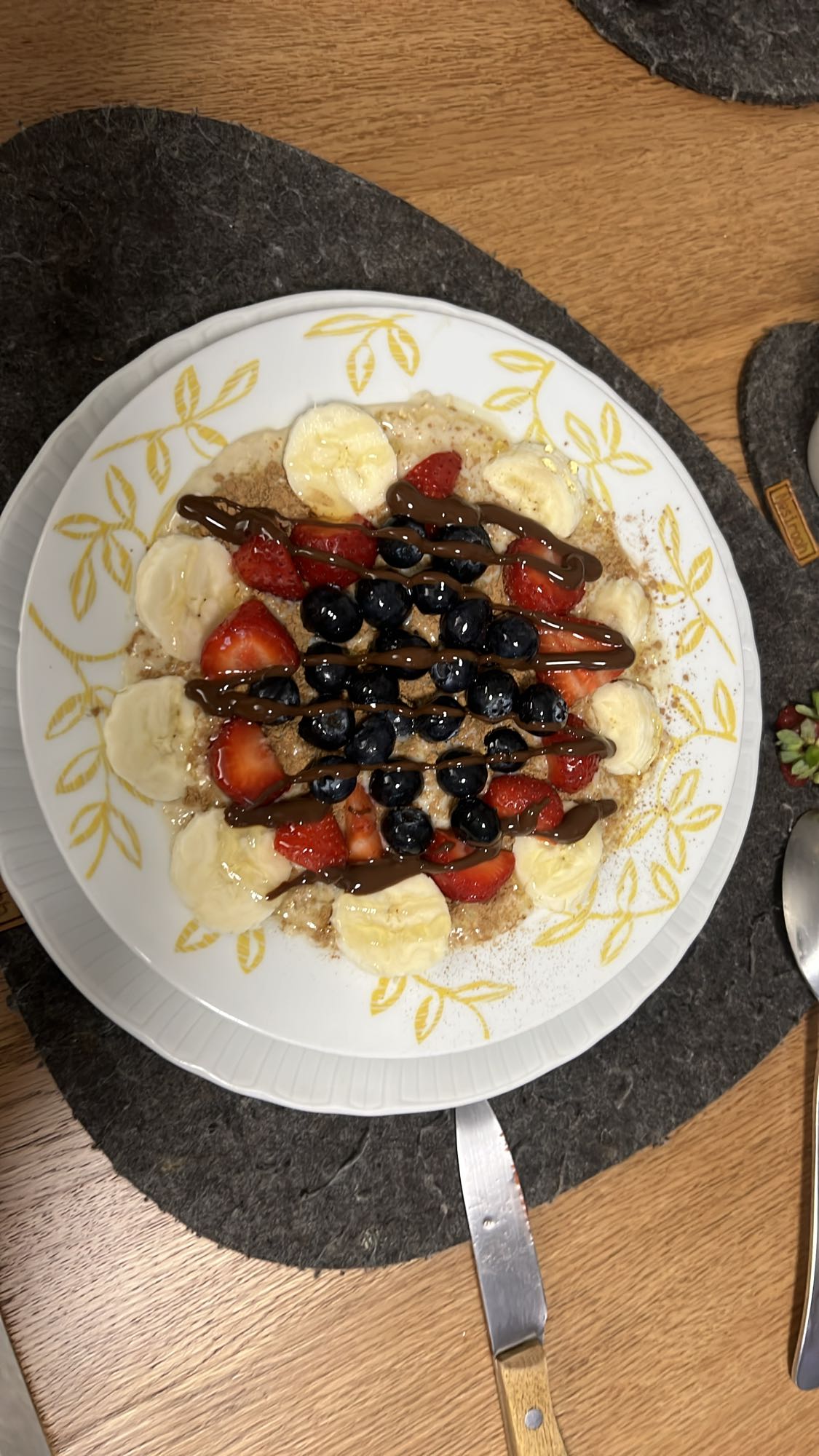 Porridge con frutta