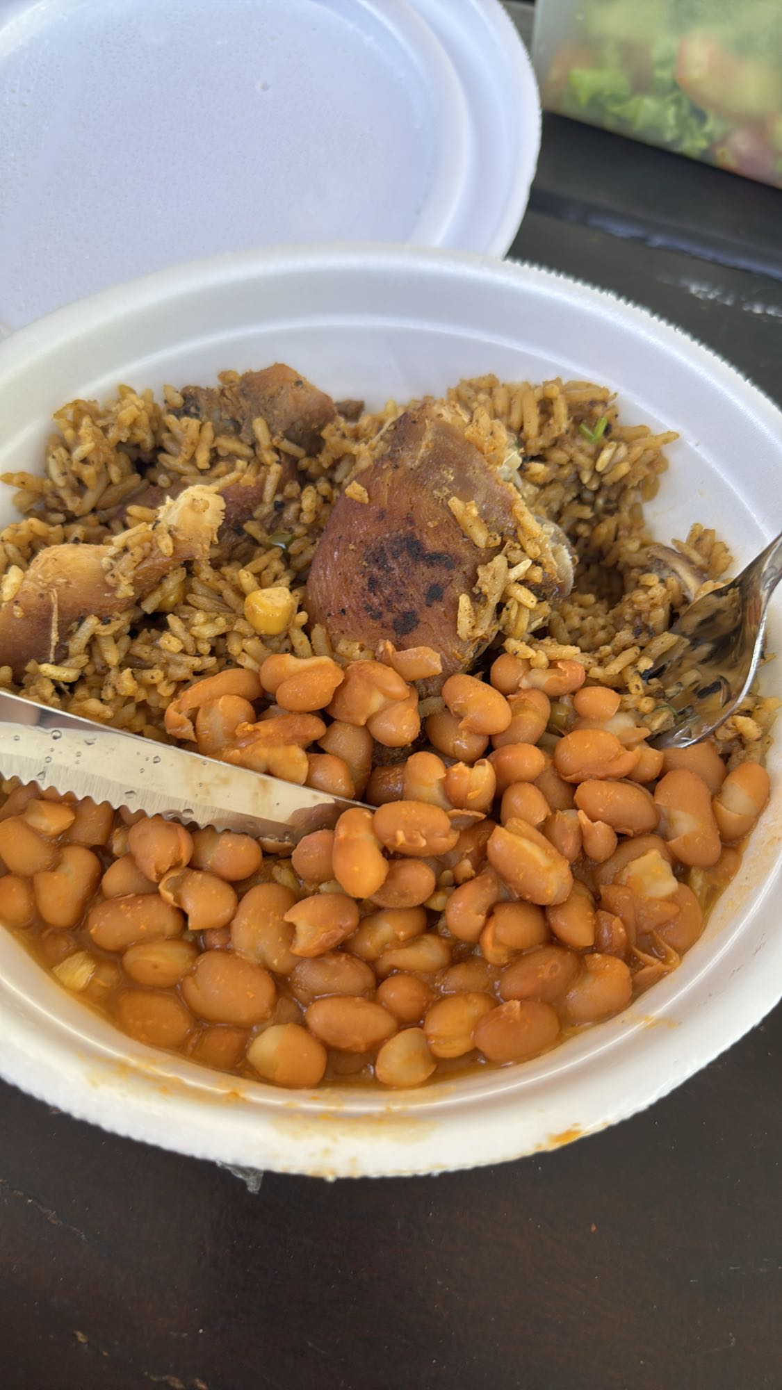 Arroz com feijão e carne