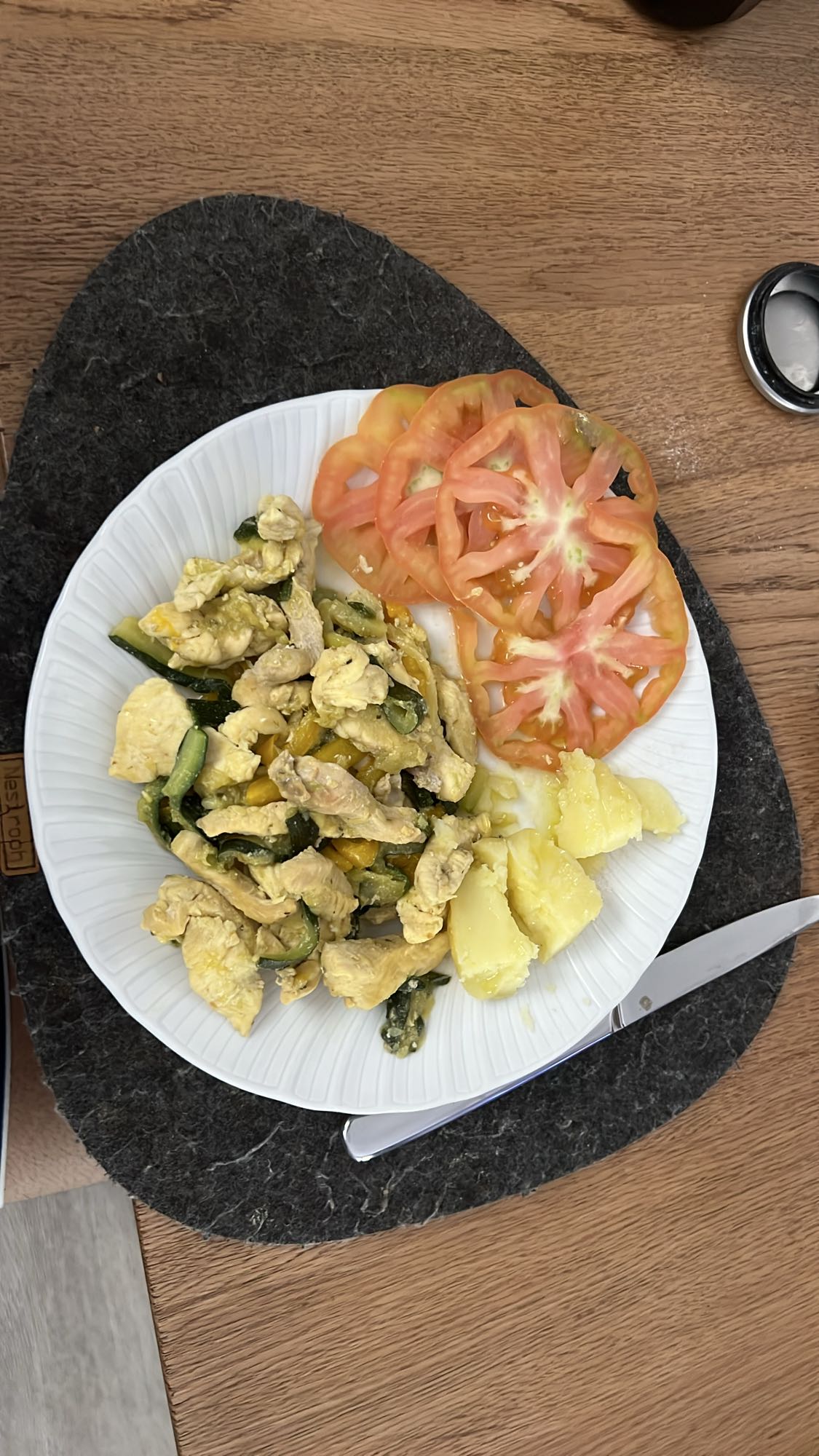 Pollo con verdure