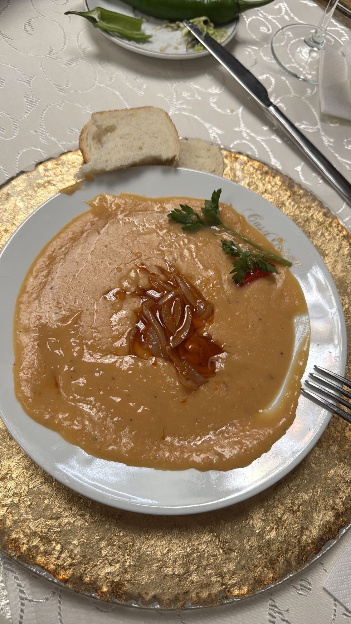 Mashed Beans with Onion Sauce